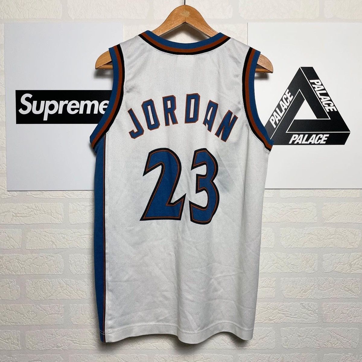 Champion × NBA JORDAN WASHINGTON WIZARDS CHAMPION SIZE M NBA JERSEY Size US S / EU 44-46 / 1 - 2 Thumbnail