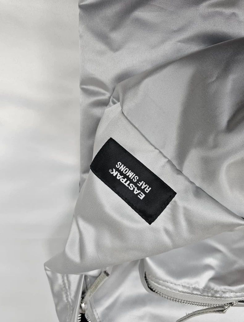 Raf Simons Raf simons 19SS Black and White Portrait Silver Backpack Size ONE SIZE - 4 Thumbnail