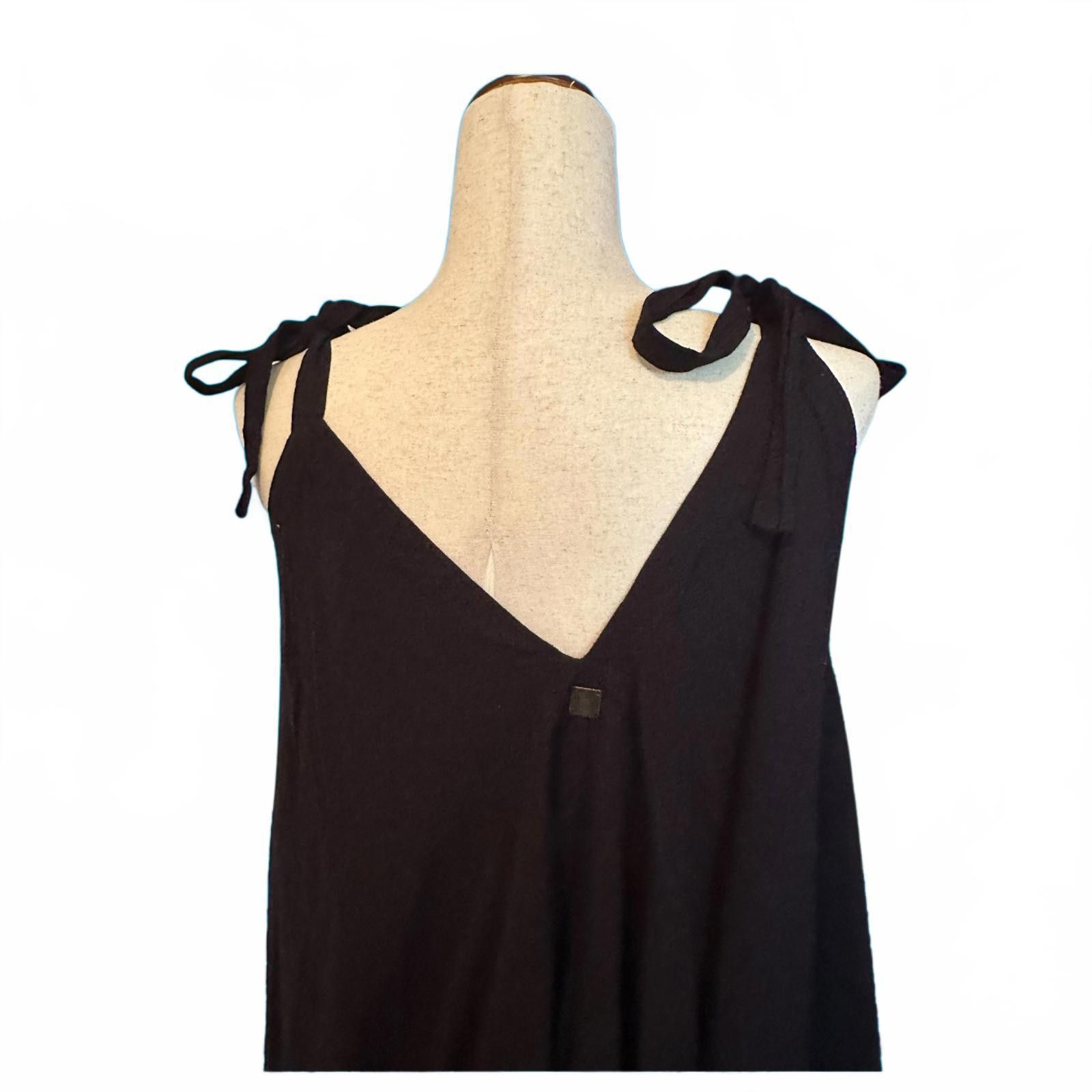 Other La Tropics Black Sleeveless Romper with Tie Shoulder Straps Size ONE SIZE - 3 Thumbnail