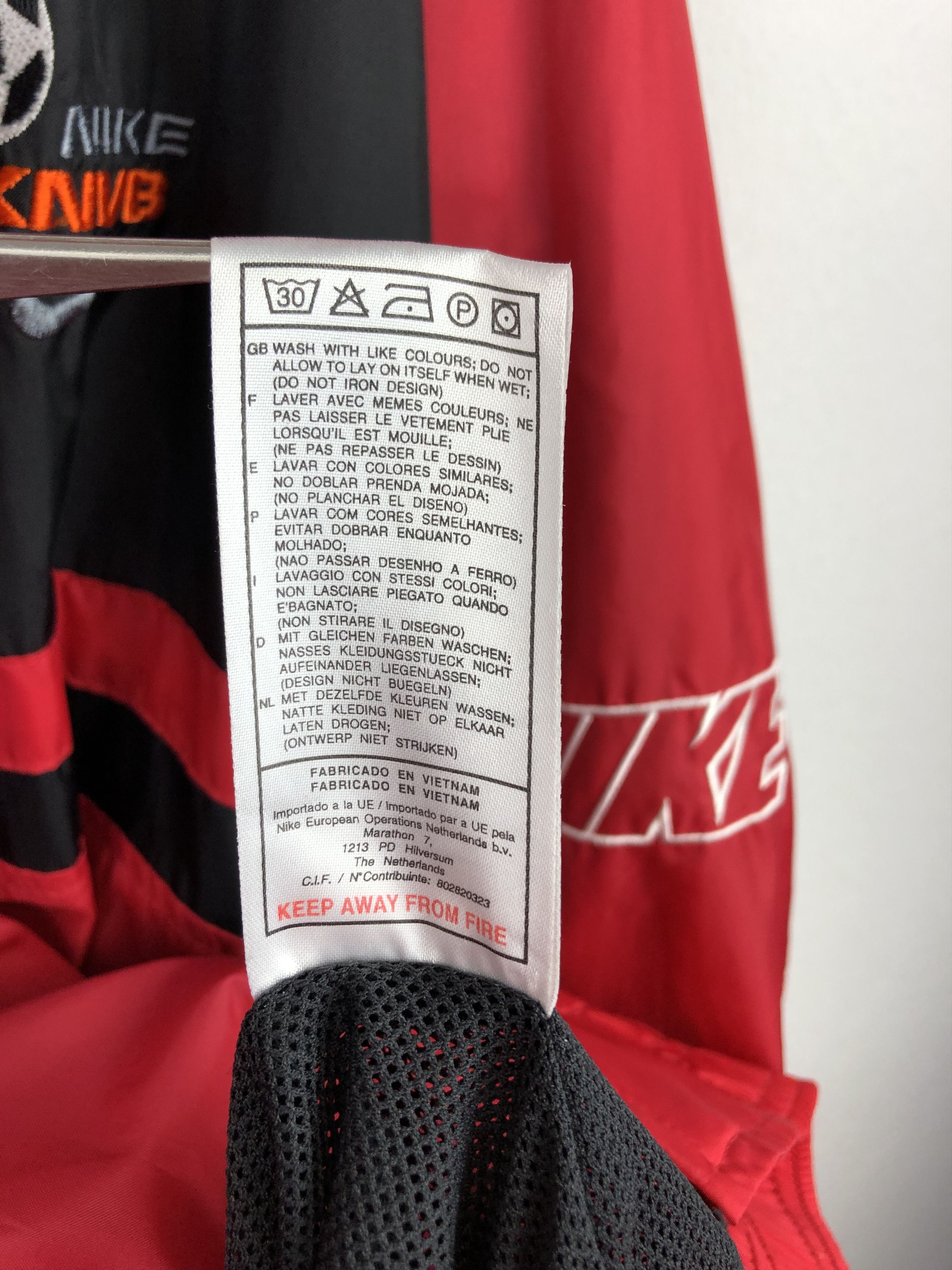 Nike Vintage Nike Netherlands Holland Jacket Soccer Windbreaker Size US L / EU 52-54 / 3 - 13 Thumbnail