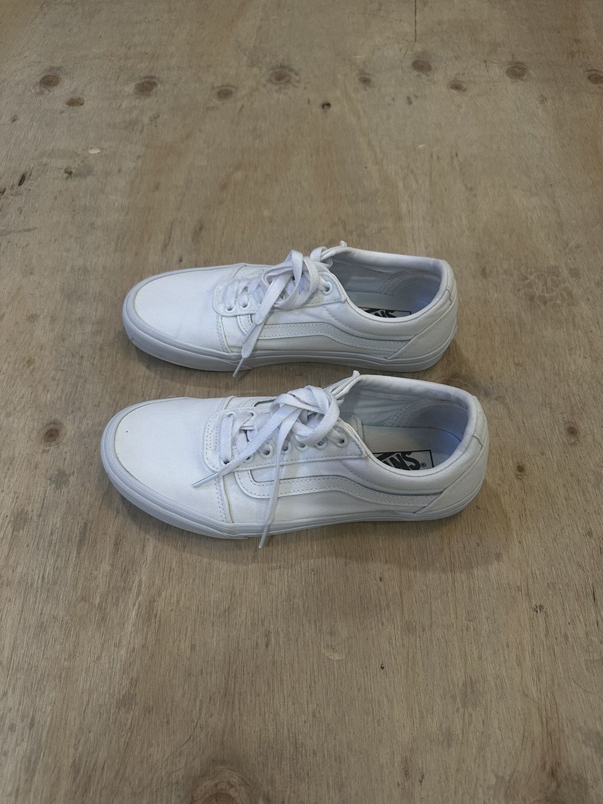 Vans Vans Old Skool Classic Tumble Shoe (old stitching) Size US 8.5 / EU 41-42 - 1 Thumbnail