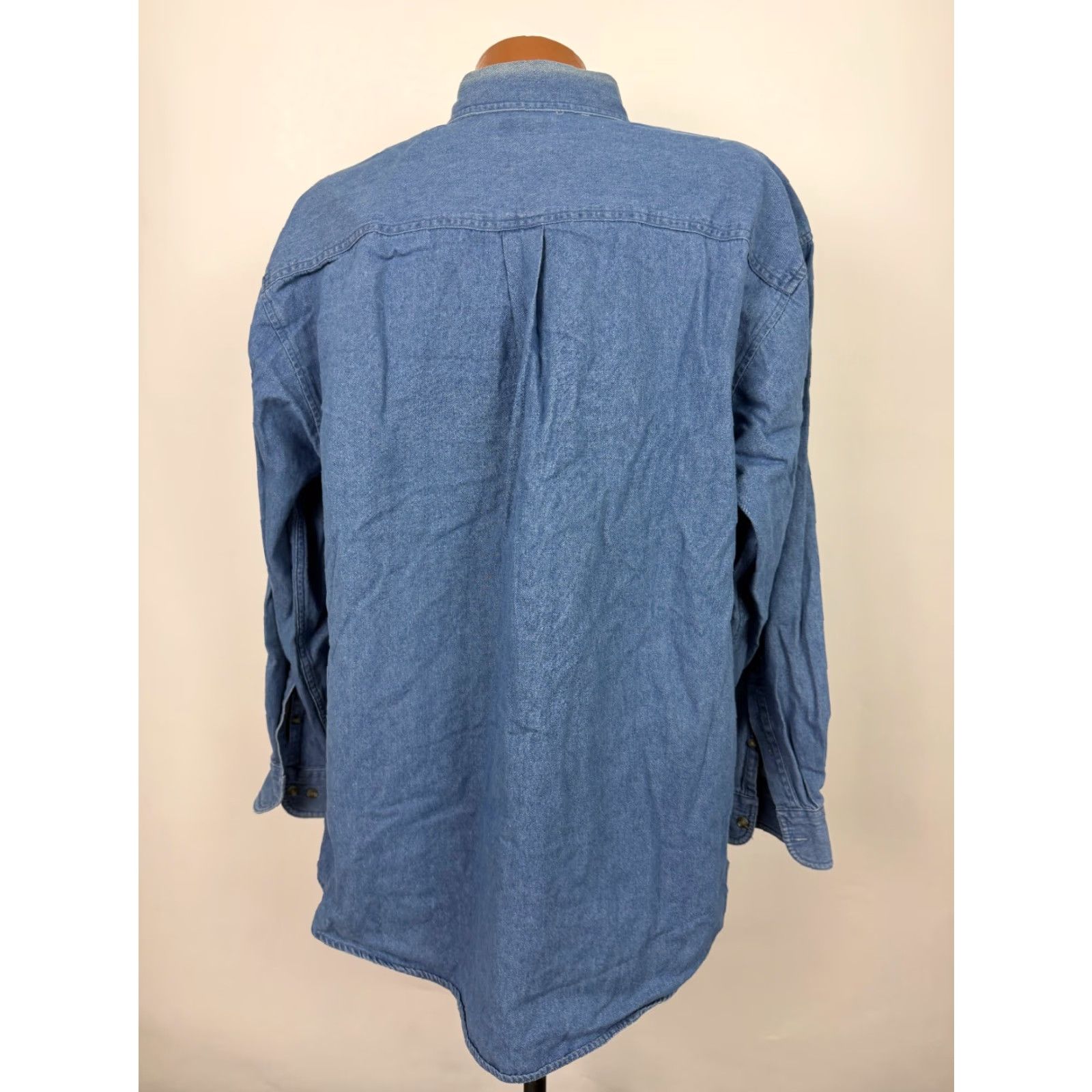 Vintage VINTAGE Fort Worth Denim Shirt Men XL Texas Long Horn Cowboy Button Up Minimal Shirt Men XL Blue Cotton Denim Embroidered 90s Texas Outdoor Y2K Size US XL / EU 56 / 4 - 6 Thumbnail