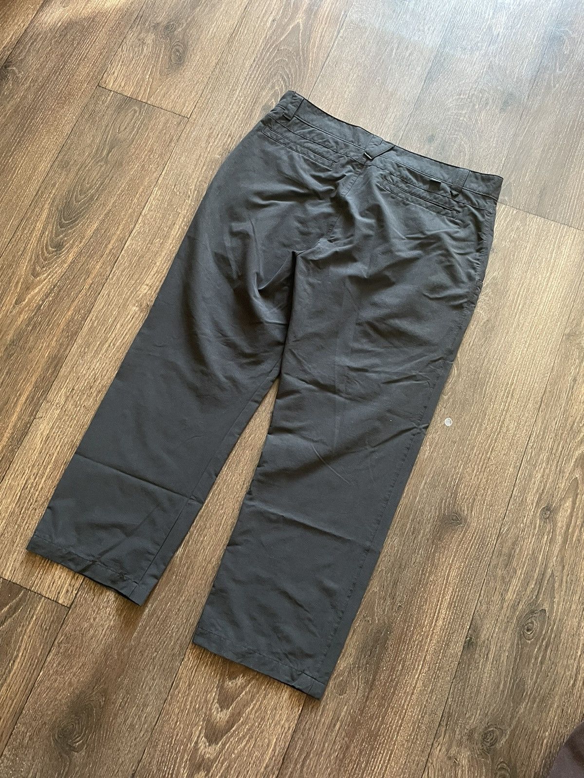 Oakley OAKLEY SOFTWARE Vintage track cropped nylon pants Size US 36 / EU 52 - 6 Thumbnail