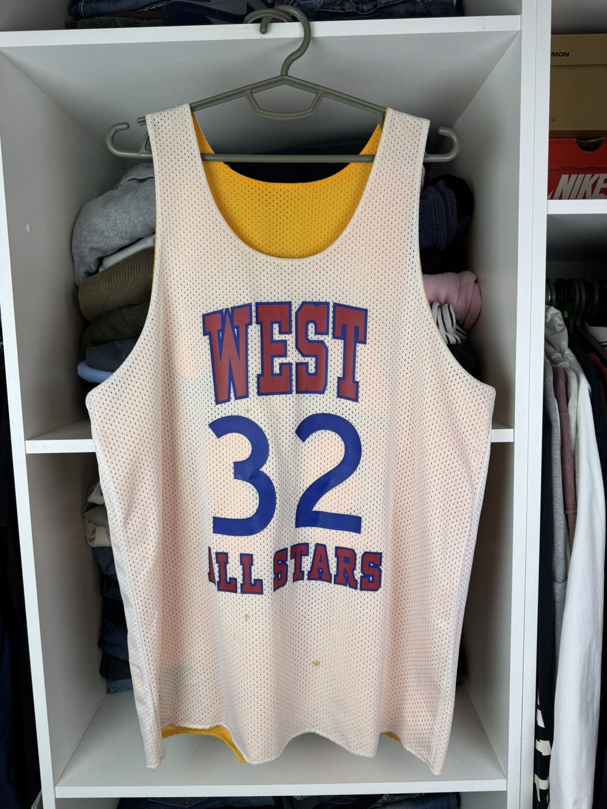 Mitchell & Ness Mitchell & Ness LA Lakers Reversible Magic Johnson Jersey Size US L / EU 52-54 / 3 - 14 Thumbnail