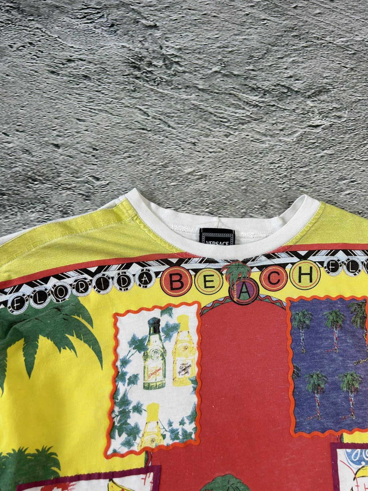 Versace Versace Miami Florida Beach vintage T-shirt fullprint Size US XL / EU 56 / 4 - 2 Thumbnail