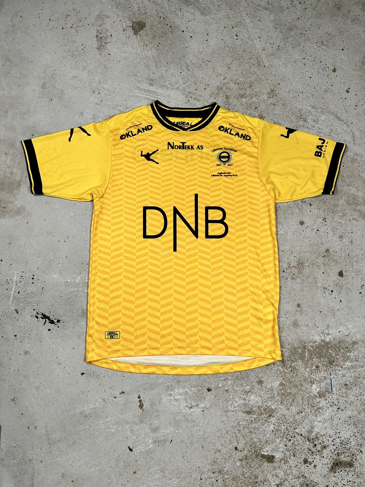 Vintage SK Lillestrom 2017 Home Final Cup Jersey Rare Size US XL / EU 56 / 4 - 1 Thumbnail
