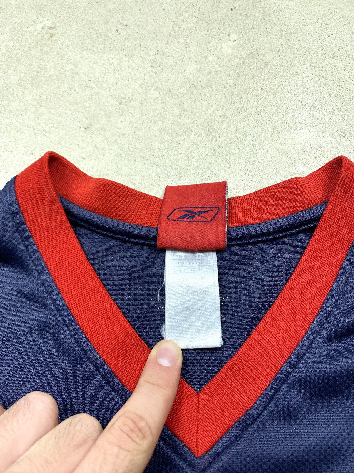 NBA × Reebok × Vintage Vintage 2000’s Reebok Allen Iverson USA Basketball Jersey Size US M / EU 48-50 / 2 - 8 Thumbnail