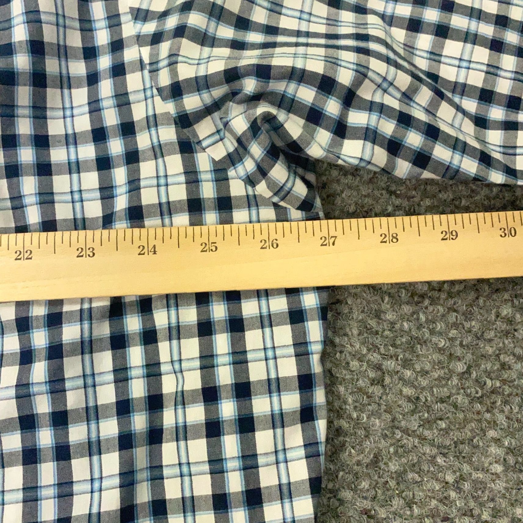 Wrangler Wrangler Shirt 2XL Men Blue Plaid Button-Up Short Sleeve Wrinkle Resistant Wrangler Mens Shirt 2XL Blue Plaid Button-Up Short Sleeve Wrinkle Resistant Size US XXL / EU 58 / 5 - 8 Thumbnail
