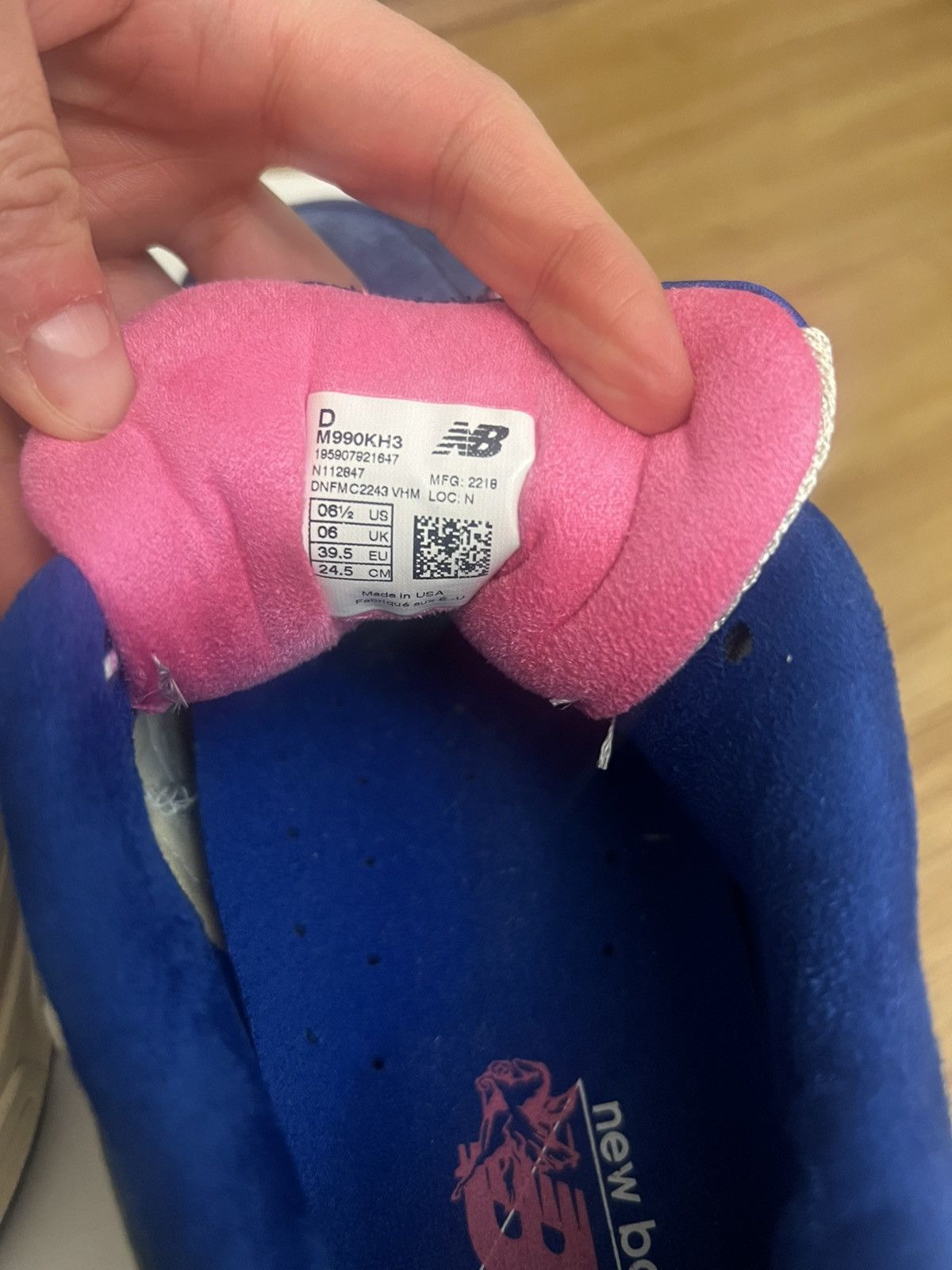 Kith × New Balance Kith x New Balance Ronnie Fieg 990 Size US 6.5 / EU 39-40 - 4 Thumbnail