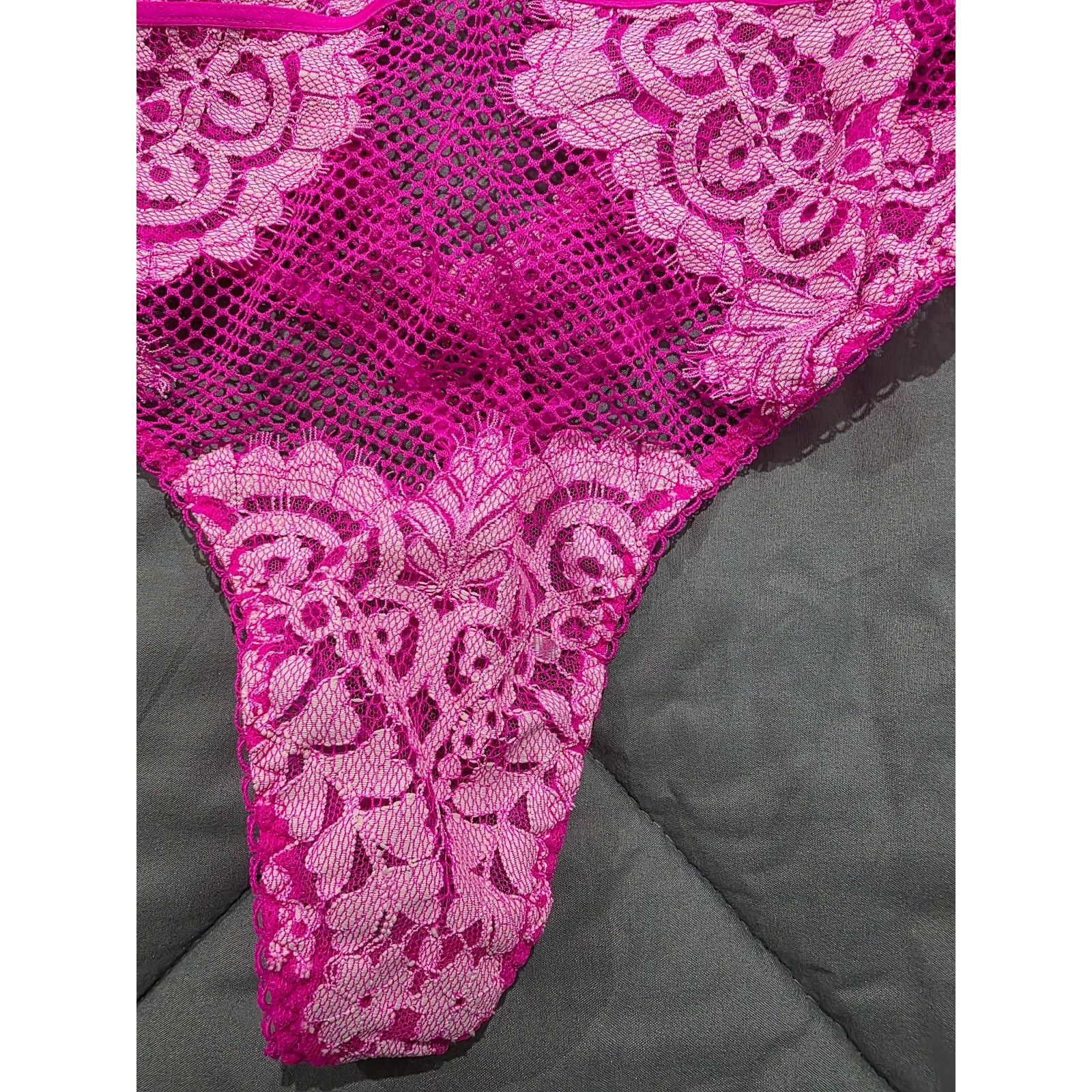 Victoria's Secret Victoria's Secret Very Sexy Pink Fishnet Bodysuit Size M Coq Size ONE SIZE - 4 Thumbnail