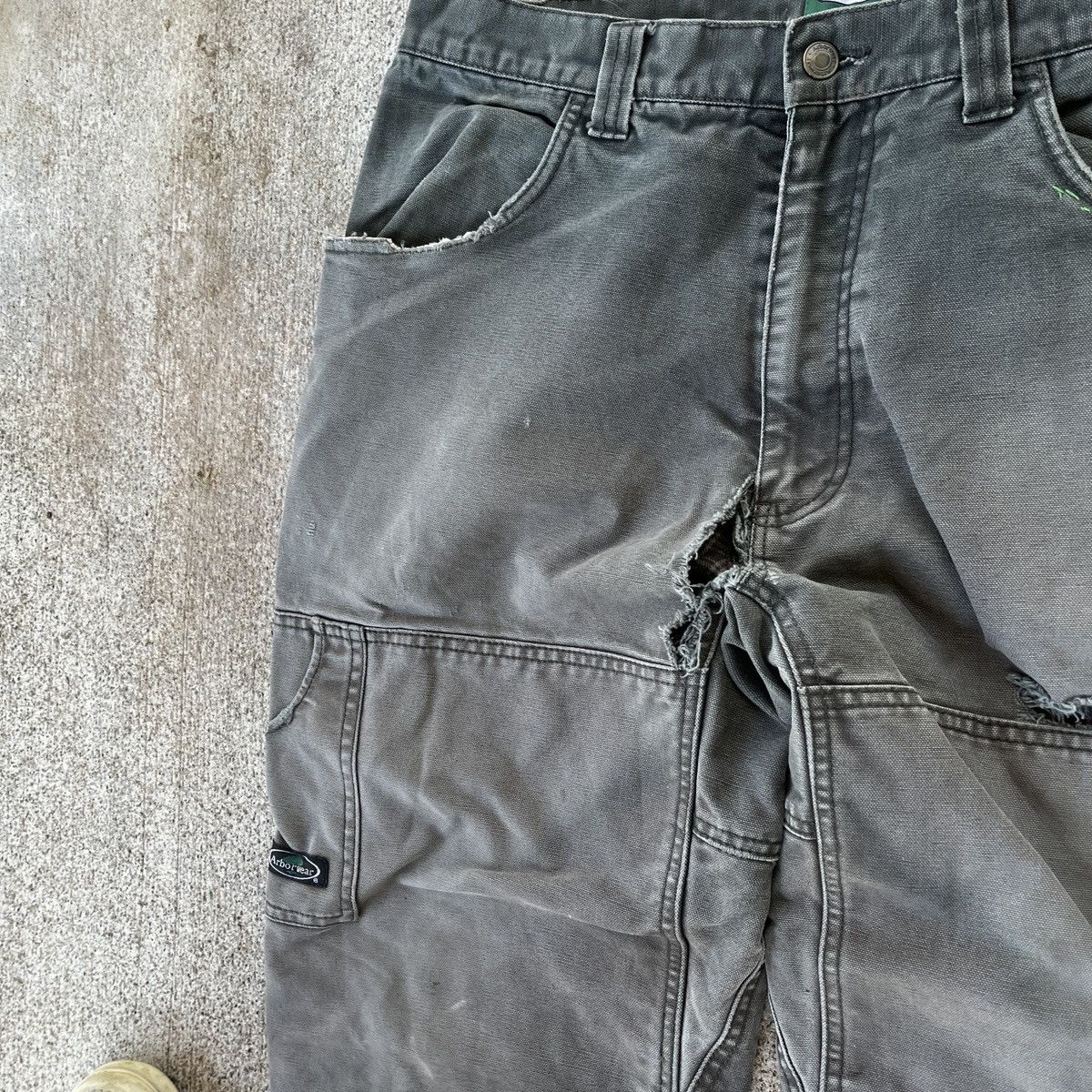 Vintage Vintage Thrashed Sun Fade Work Pants 36x30 90’s Size US 36 / EU 52 - 6 Thumbnail
