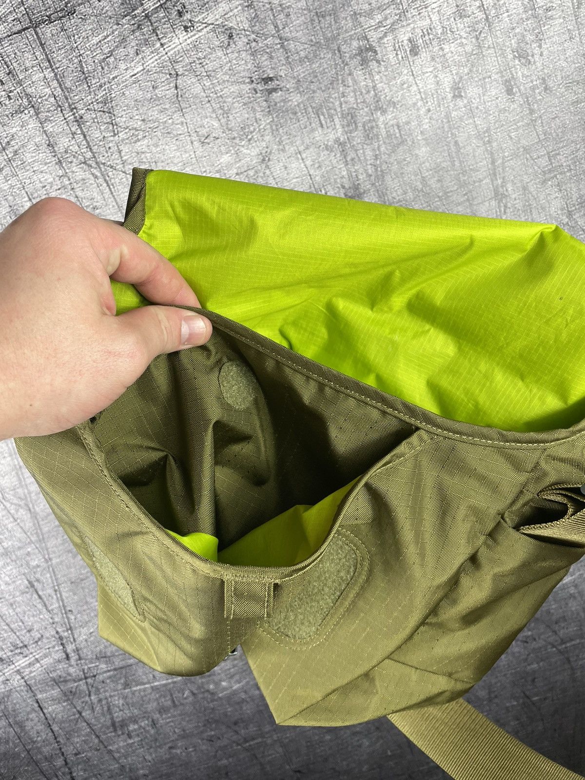 Montbell MONTBELL BERNINA FLAP SHOULDER BAG Size ONE SIZE - 20 Thumbnail