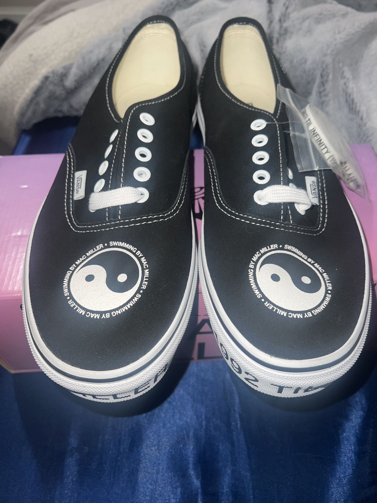 Mac Miller × Vans Vans x Mac miller “swimming” collab Size US 10.5 / EU 43-44 - 3 Thumbnail