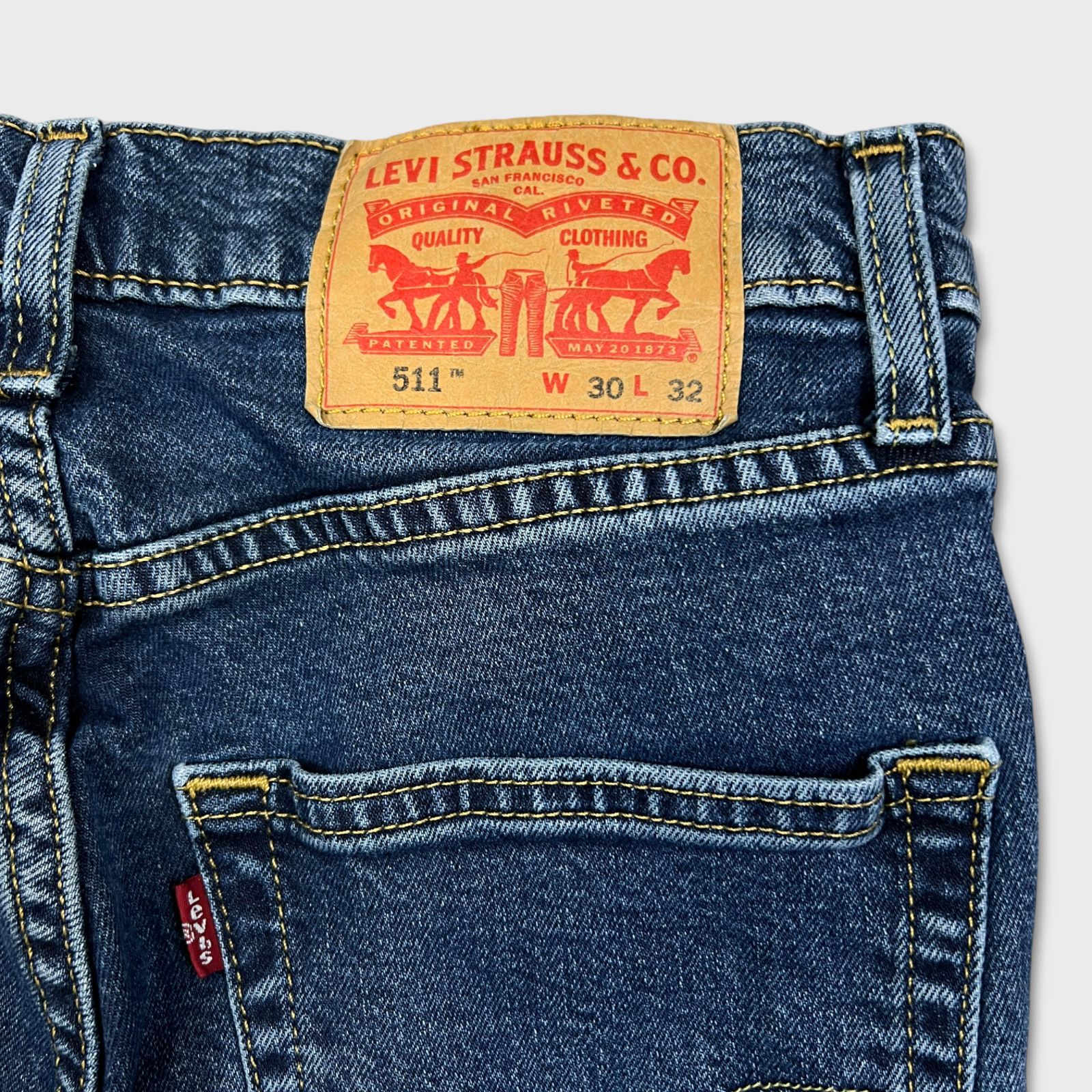 Levi's × Vintage Levi's 511 Jeans 30x30 Blue Slim Fit American Denim Pants Size US 30 / EU 46 - 6 Thumbnail