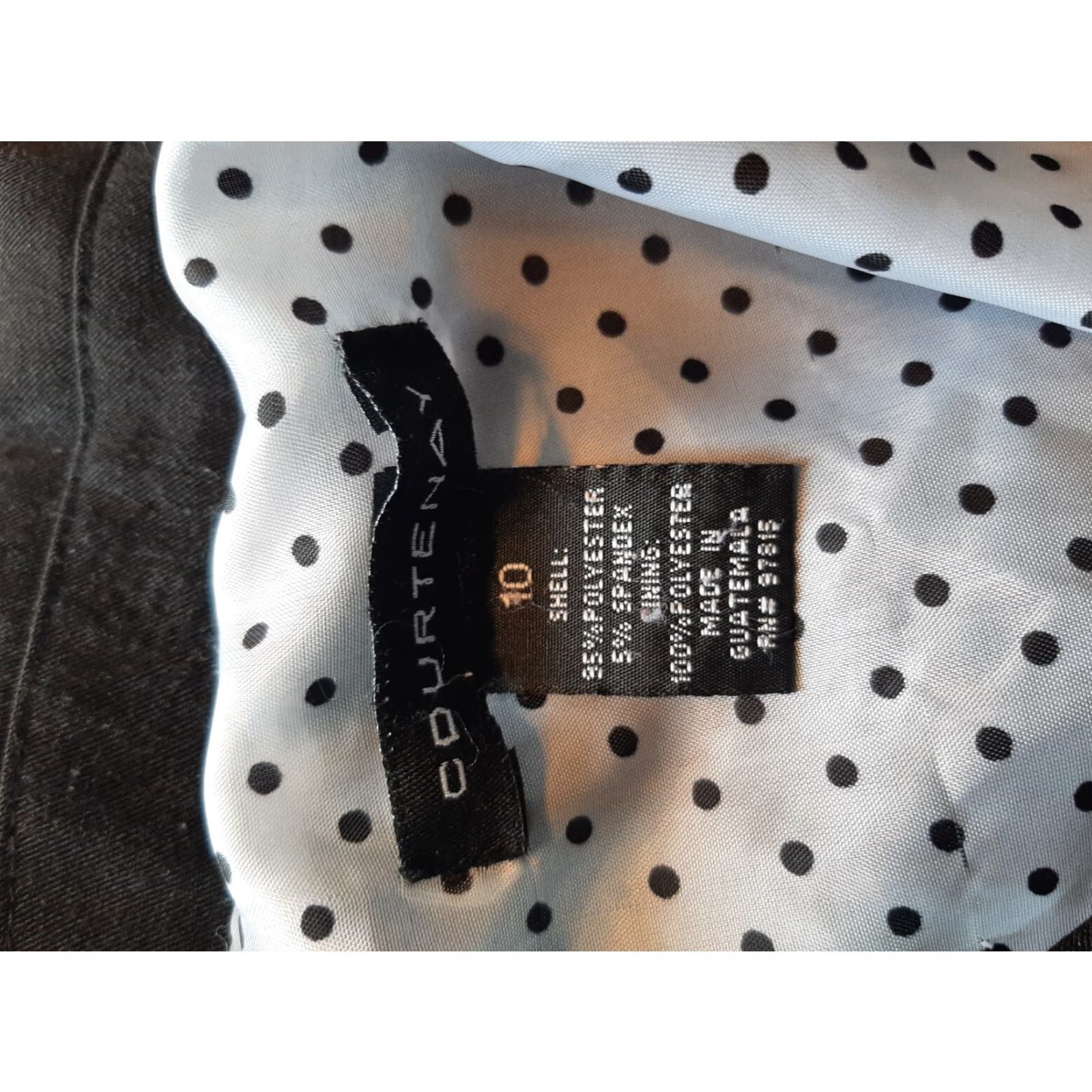 Vintage Courtenay Suit Jacket Womens Long Sleeve Black Size 10 3-Button Black Solid Business Blazer Women Size L / US 10 / IT 46 - 2 Thumbnail