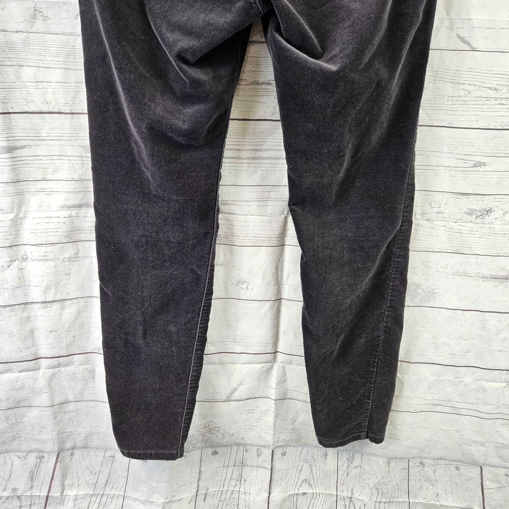 Vineyard Vines Vineyard Vines Womens Velveteen Pants Sz 4 Gray Mid Rise Skinny 5 Pocket Cotton Blend Size 27" / US 4 / IT 40 - 5 Thumbnail