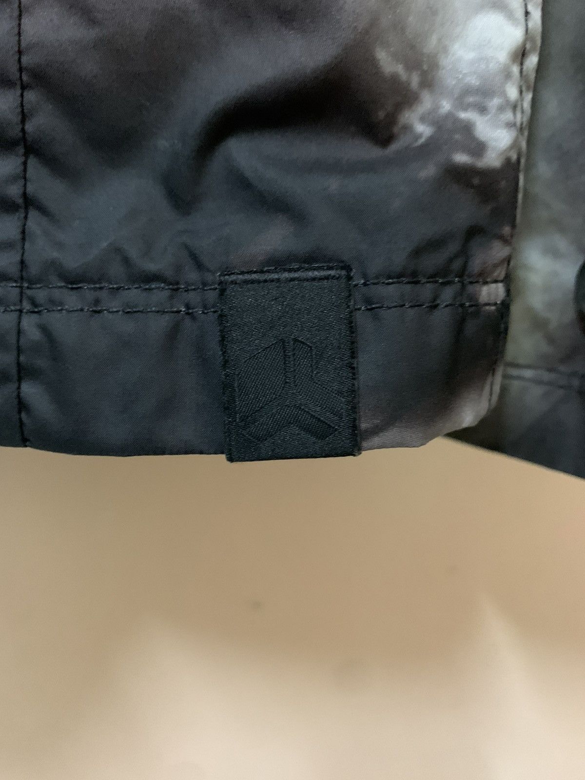 Hussein Chalayan × Puma Puma - Hussein Chalayan - Archived - Urban Mobility Jacket Size US L / EU 52-54 / 3 - 9 Thumbnail