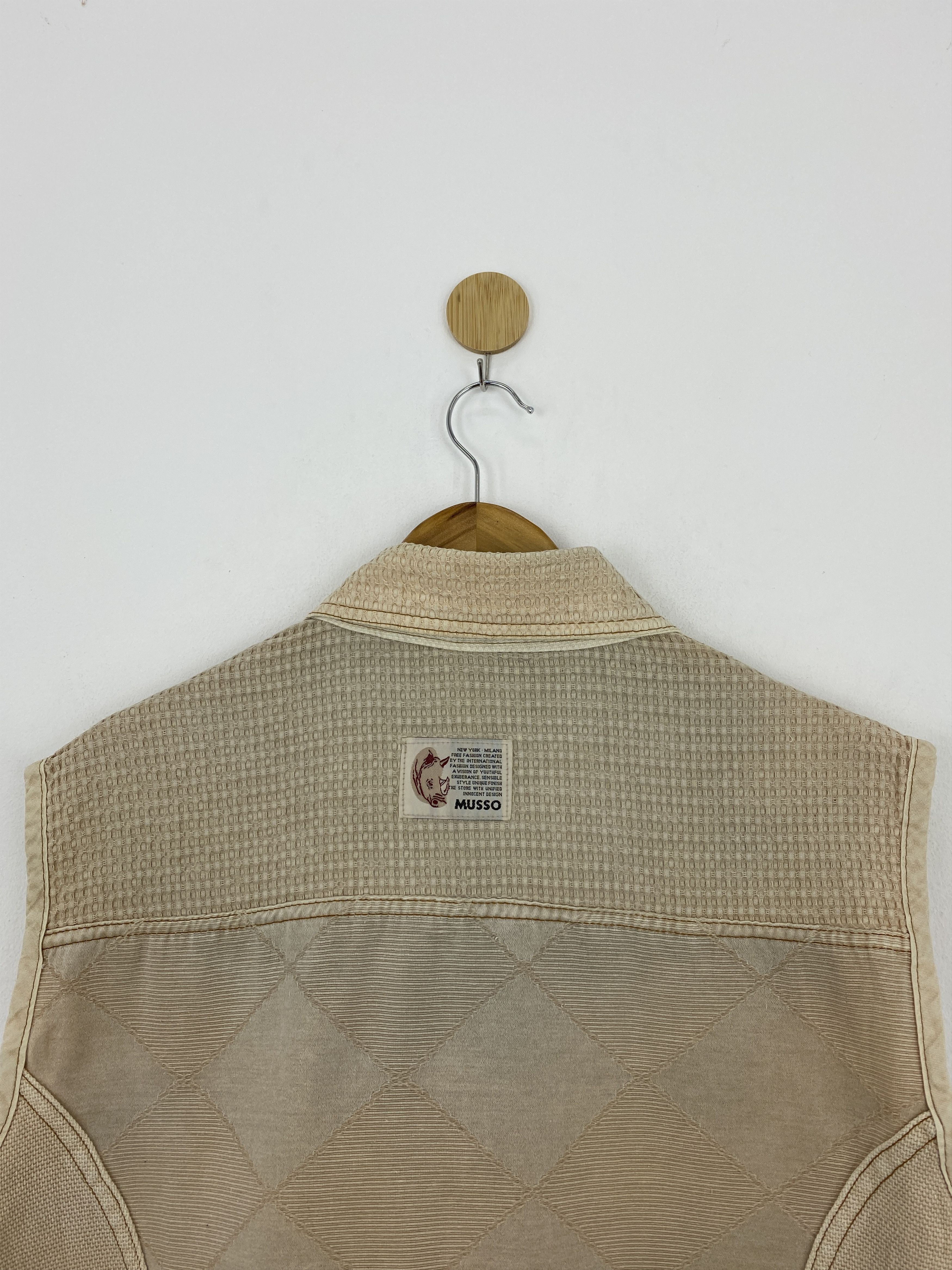 Native Vintage Japanese Brand Native Design Vest J1841 Size US L / EU 52-54 / 3 - 4 Thumbnail