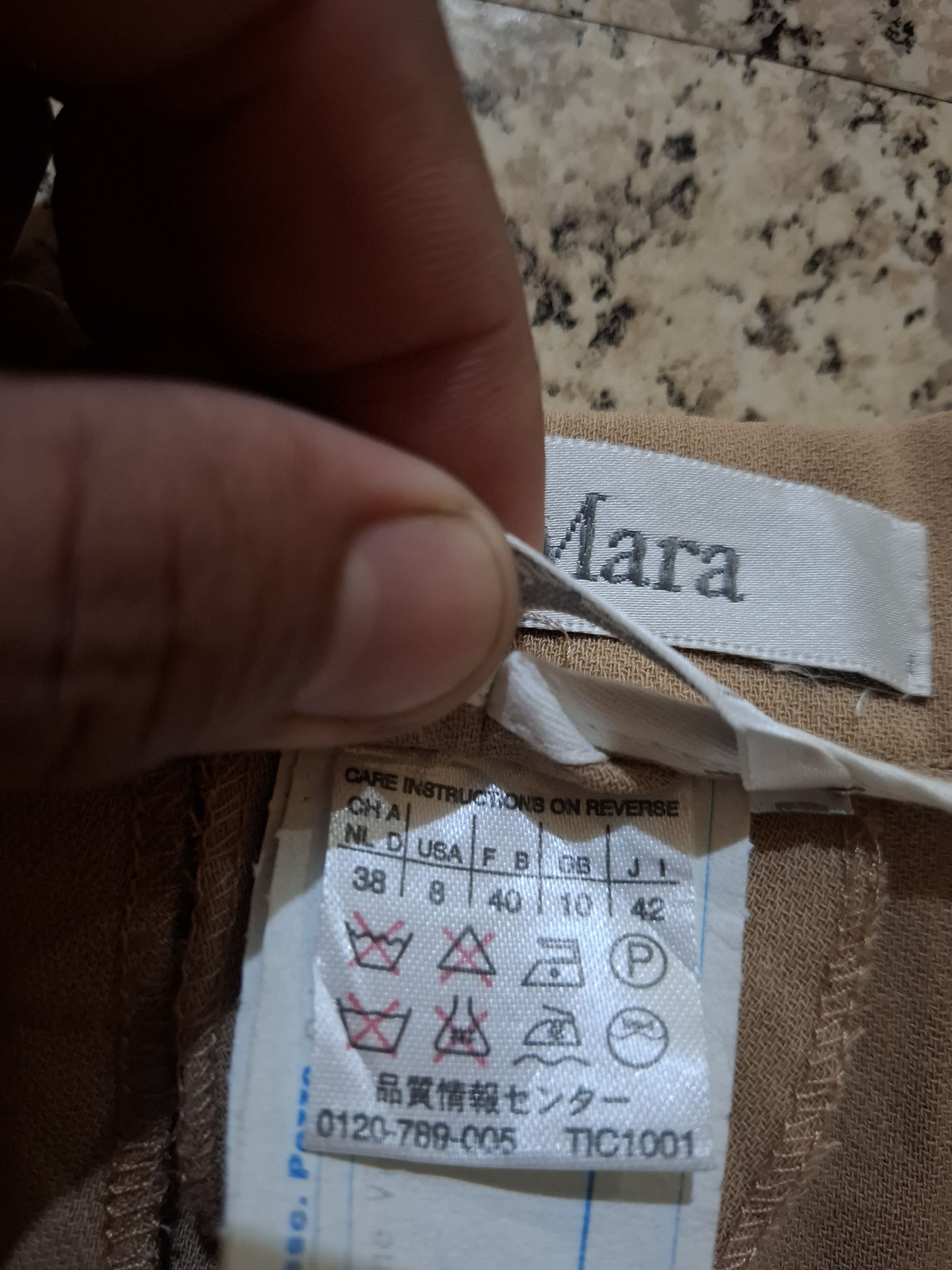 Max Mara Vintage Max Mara Pleated Virgin Wool Trousers Made In Italy Size 25" / US 0 / IT 36 - 7 Thumbnail