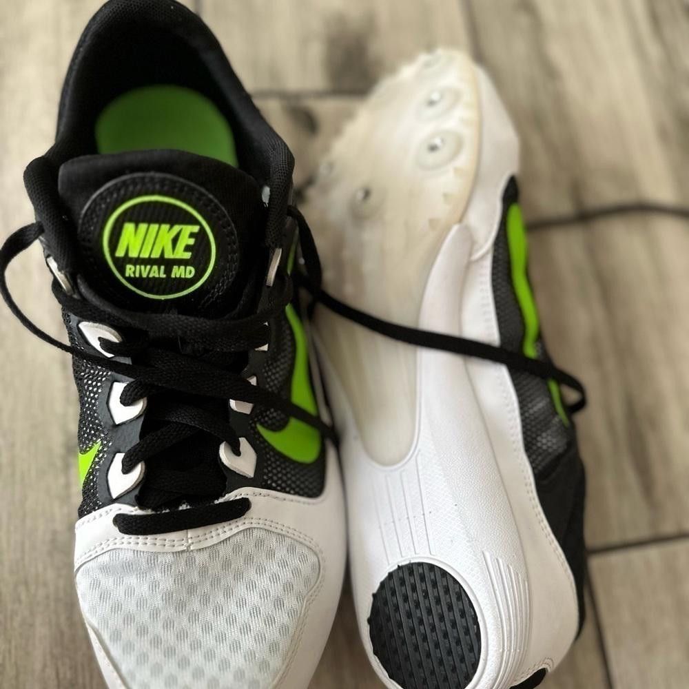 Nike New without box Nike Rival MD size 11 no spikes 616312 103 Size US 11 / EU 44 - 6 Thumbnail