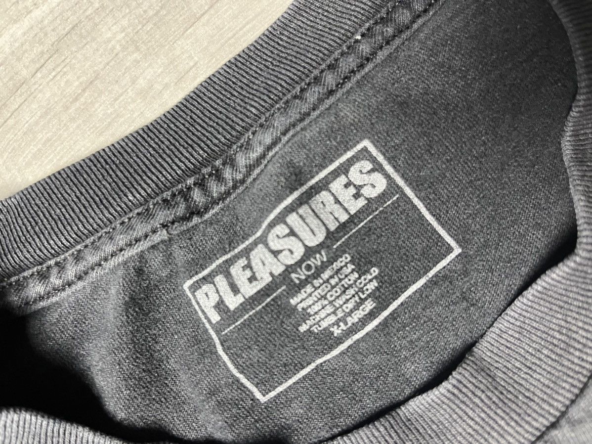 Pleasures Pleasures Tshirt box logo garments dyed size XLarge Size US XL / EU 56 / 4 - 4 Thumbnail