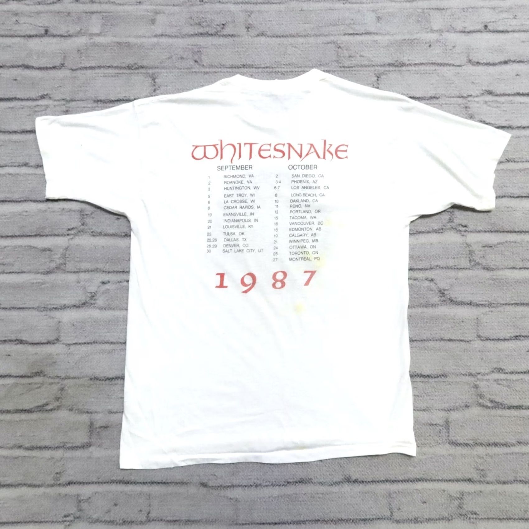 Vintage Vintage Whitesnake 1987 Band World Tour Shirt XL White Men’s Shirt XL White Vintage 80s Band World Tour Shirt Mens Size US XL / EU 56 / 4 - 6 Thumbnail