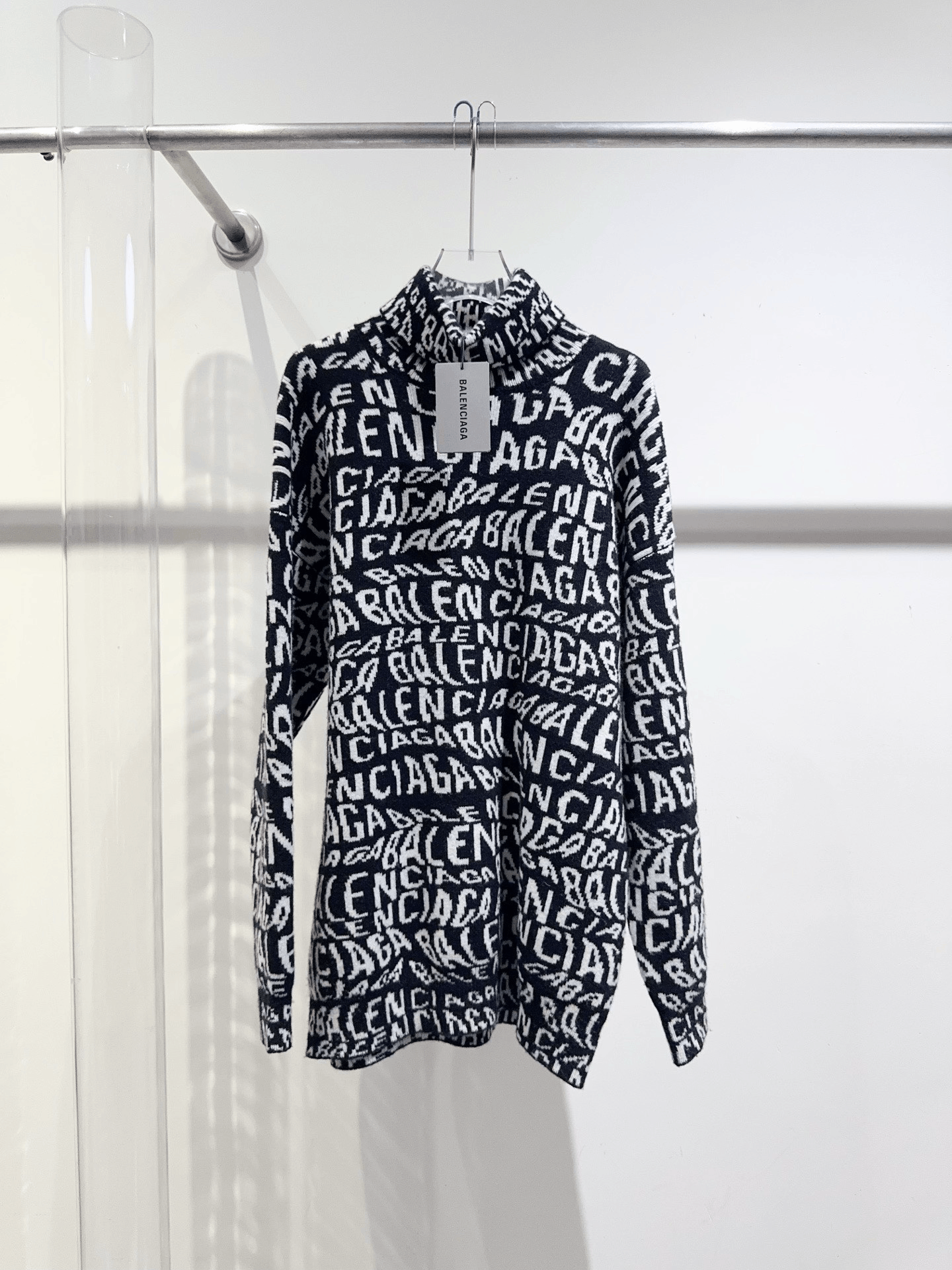 Balenciaga Balenciaga Logo Sweater Size US XS / EU 42 / 0 - 1 Thumbnail