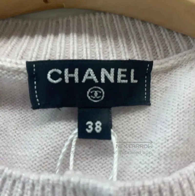 Chanel Pink Women\'s Cashmere Cardigan .