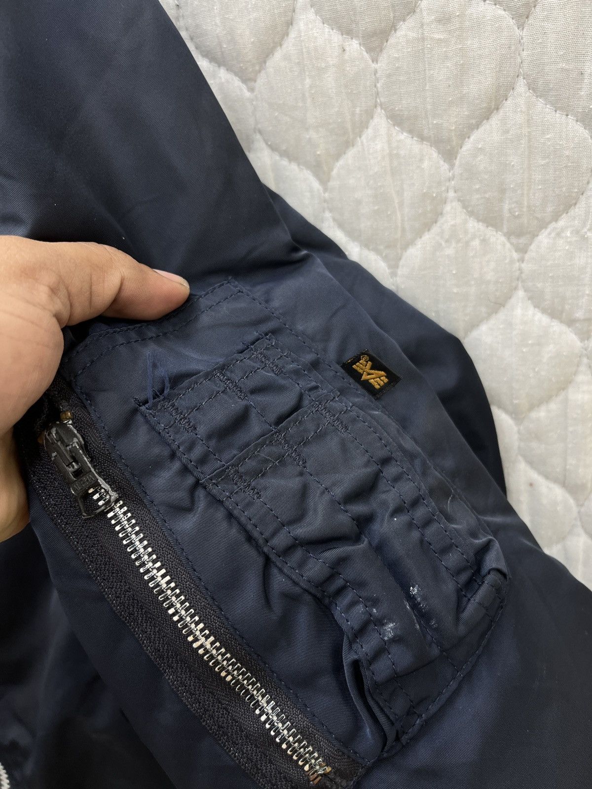 Alpha Industries 🔥🔥🔥STEALS ALPHA INDUSTRIES MA 1 JACKET Size US XL / EU 56 / 4 - 11 Thumbnail