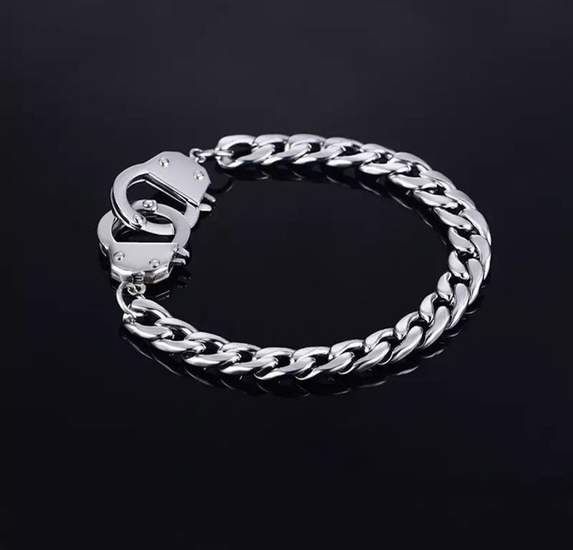 Jewelry Stainless Steel Handcuffs Bracelet Size ONE SIZE - 1 Thumbnail