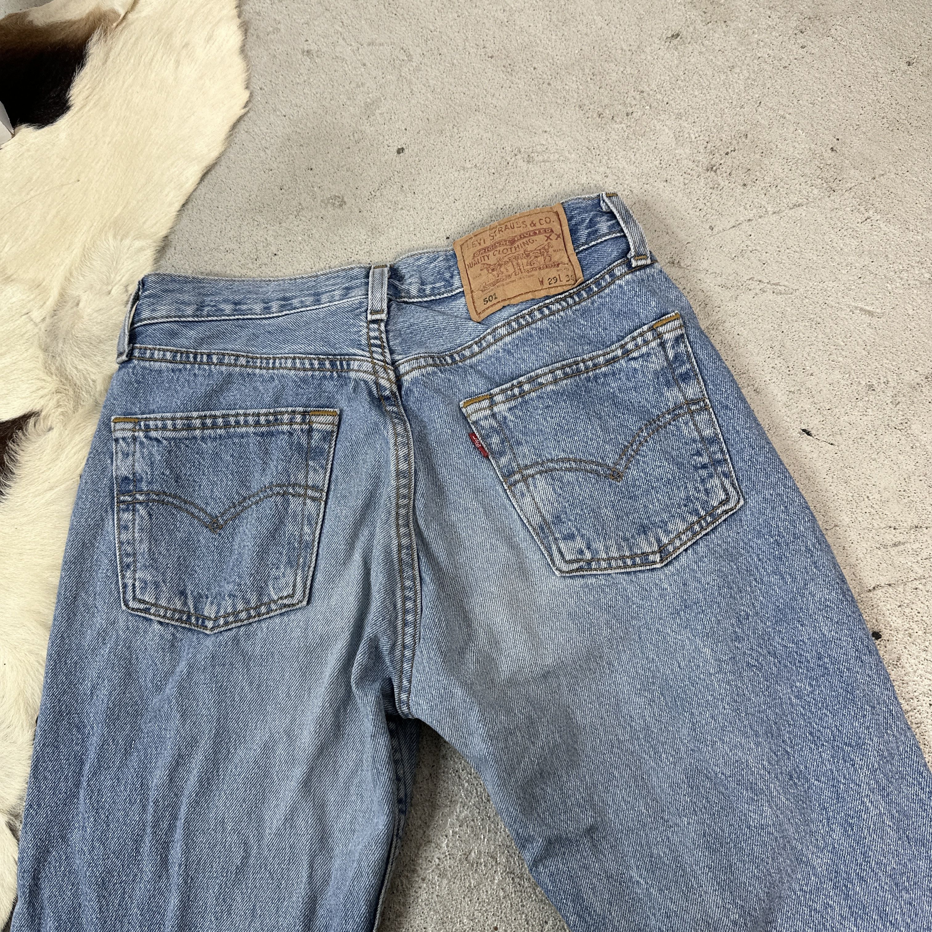 Levi's × Vintage Vintage Levi's 501 90s jeans Size US 29 - 4 Thumbnail