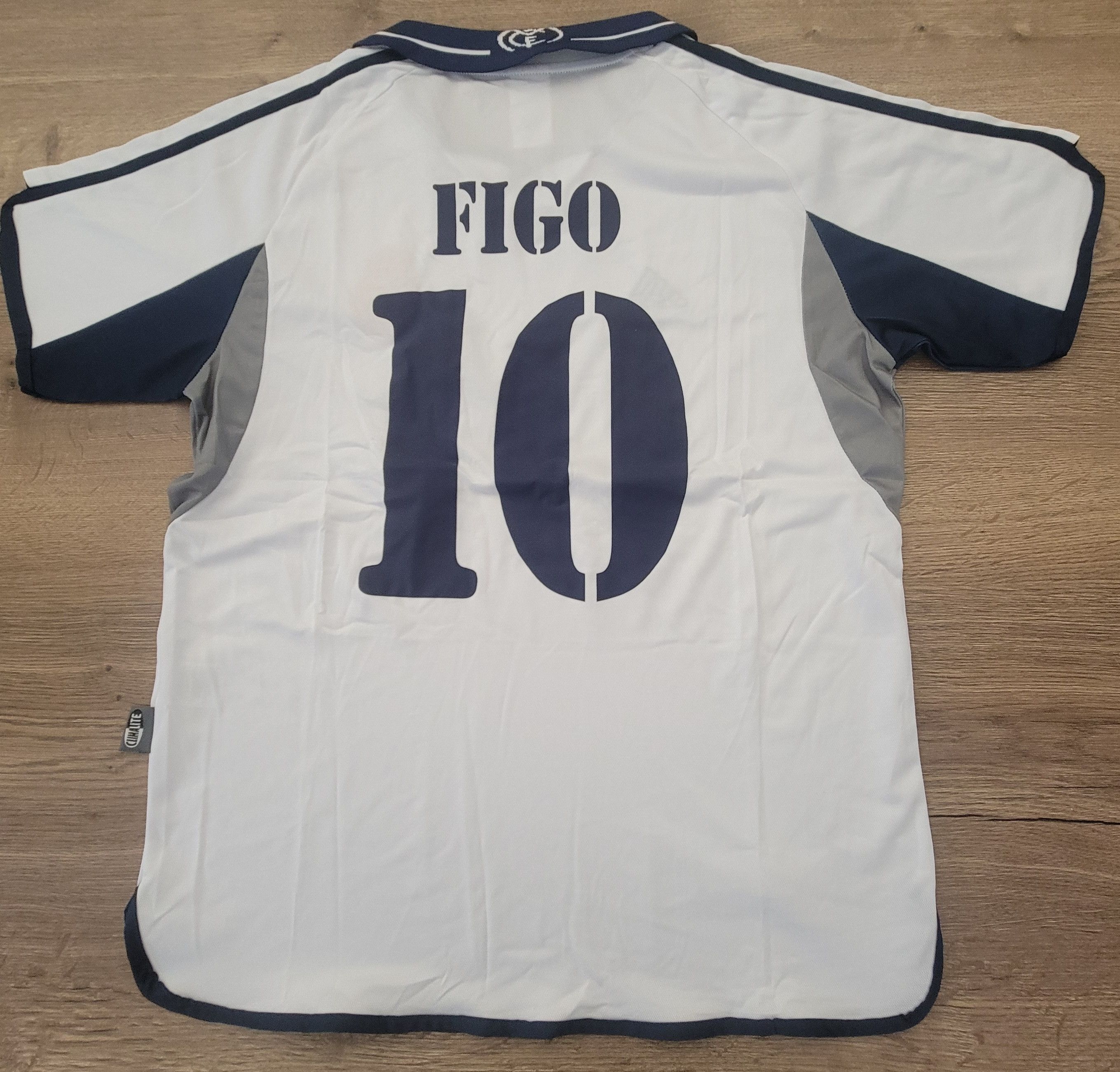 Other Figo 10 Real Madrid 2000/2001 Vintage Soccer Jersey Trikot Size US L / EU 52-54 / 3 - 1 Thumbnail