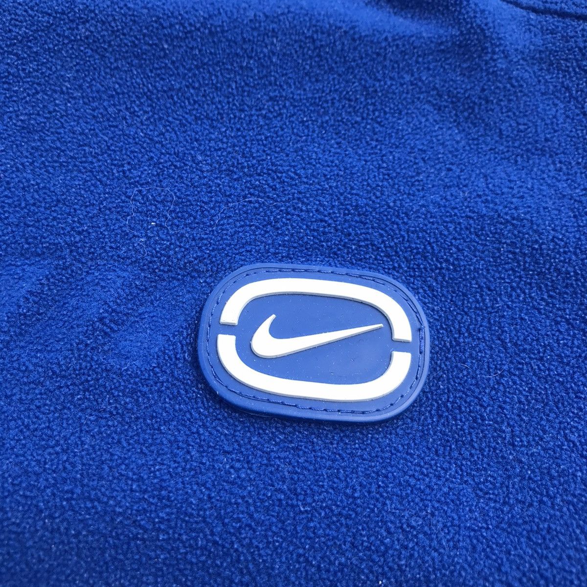 Nike × Vintage Vtg Y2K 00s Nike Rubber Logo fleece blue Sz L Size US L / EU 52-54 / 3 - 4 Thumbnail