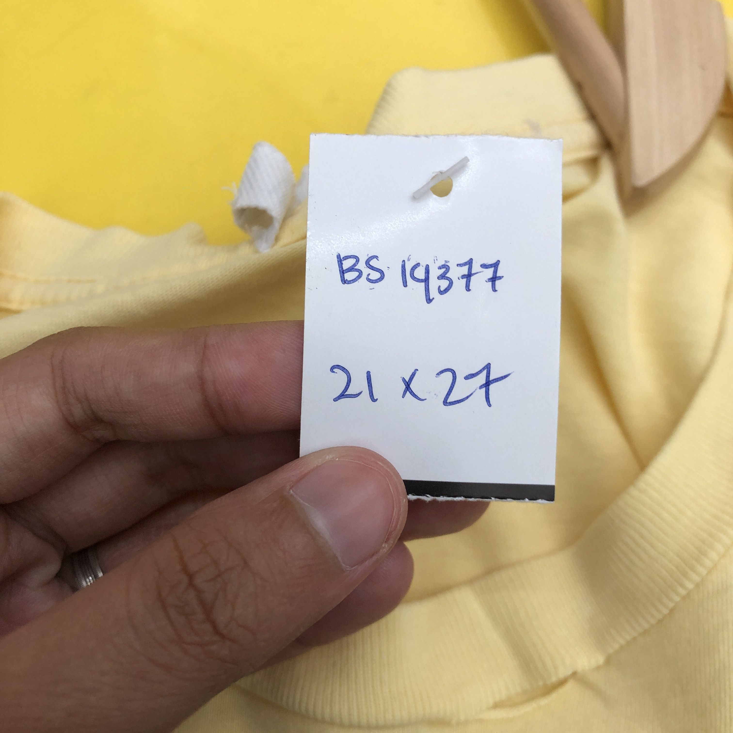 Other Vintage Y2K MadeMe T Shirt Slutz Streetwear Tees Size US M / EU 48-50 / 2 - 6 Thumbnail