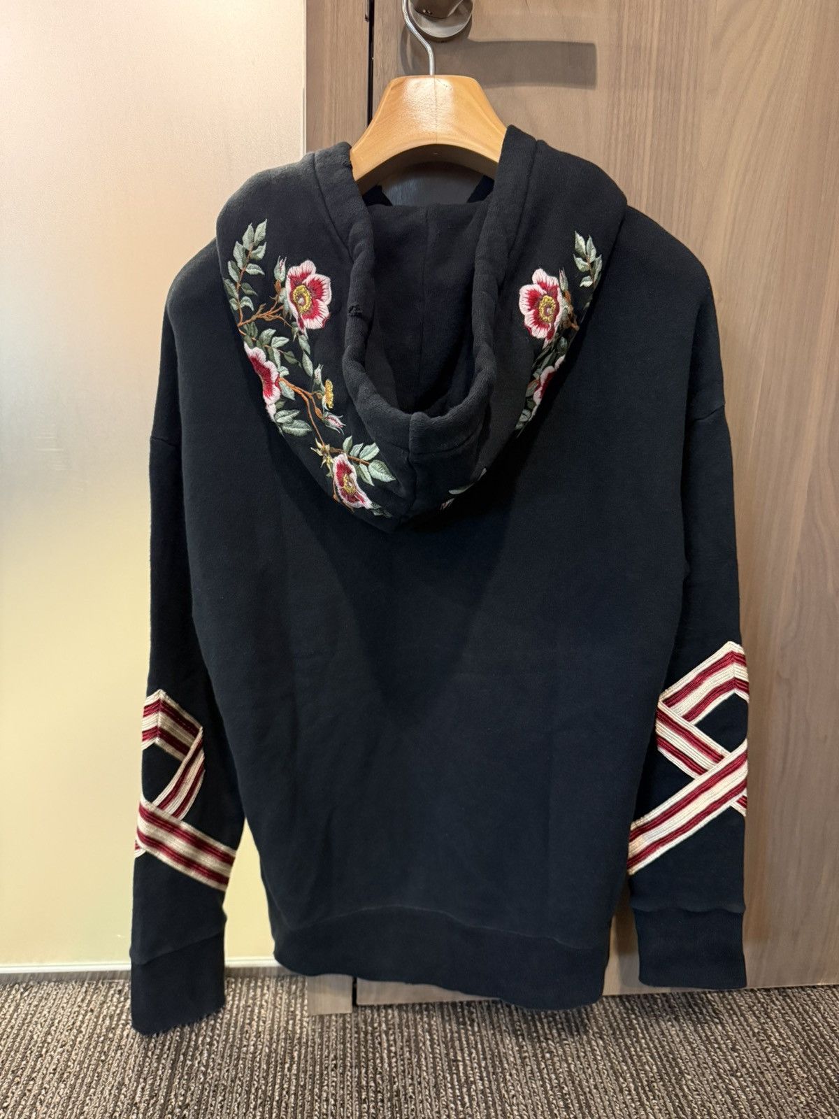 Gucci Floral embroidered hoodie Size US M / EU 48-50 / 2 - 2 Thumbnail