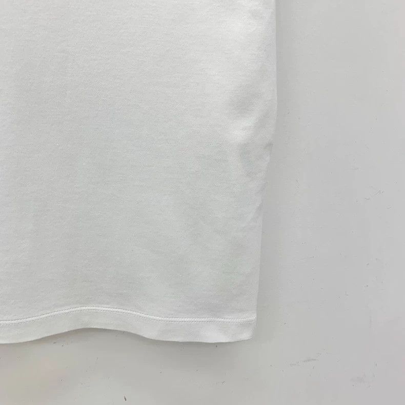 Louis Vuitton Louis Vuitton White pocket logo printed chain cotton crewn Size S / US 4 / IT 40 - 4 Thumbnail