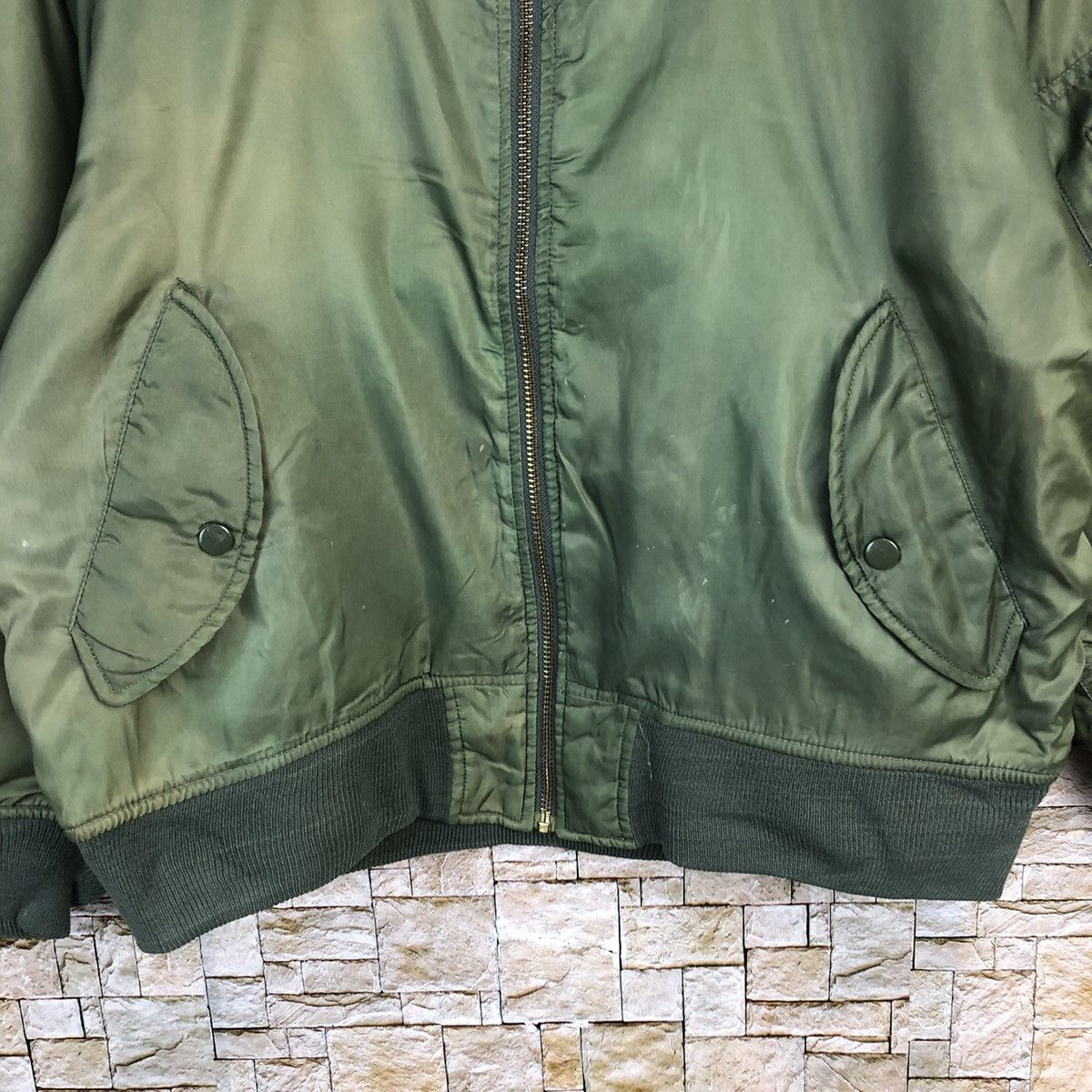 Japanese Brand Vintage faded Green Bombers Jacket #A390 Size US L / EU 52-54 / 3 - 6 Thumbnail