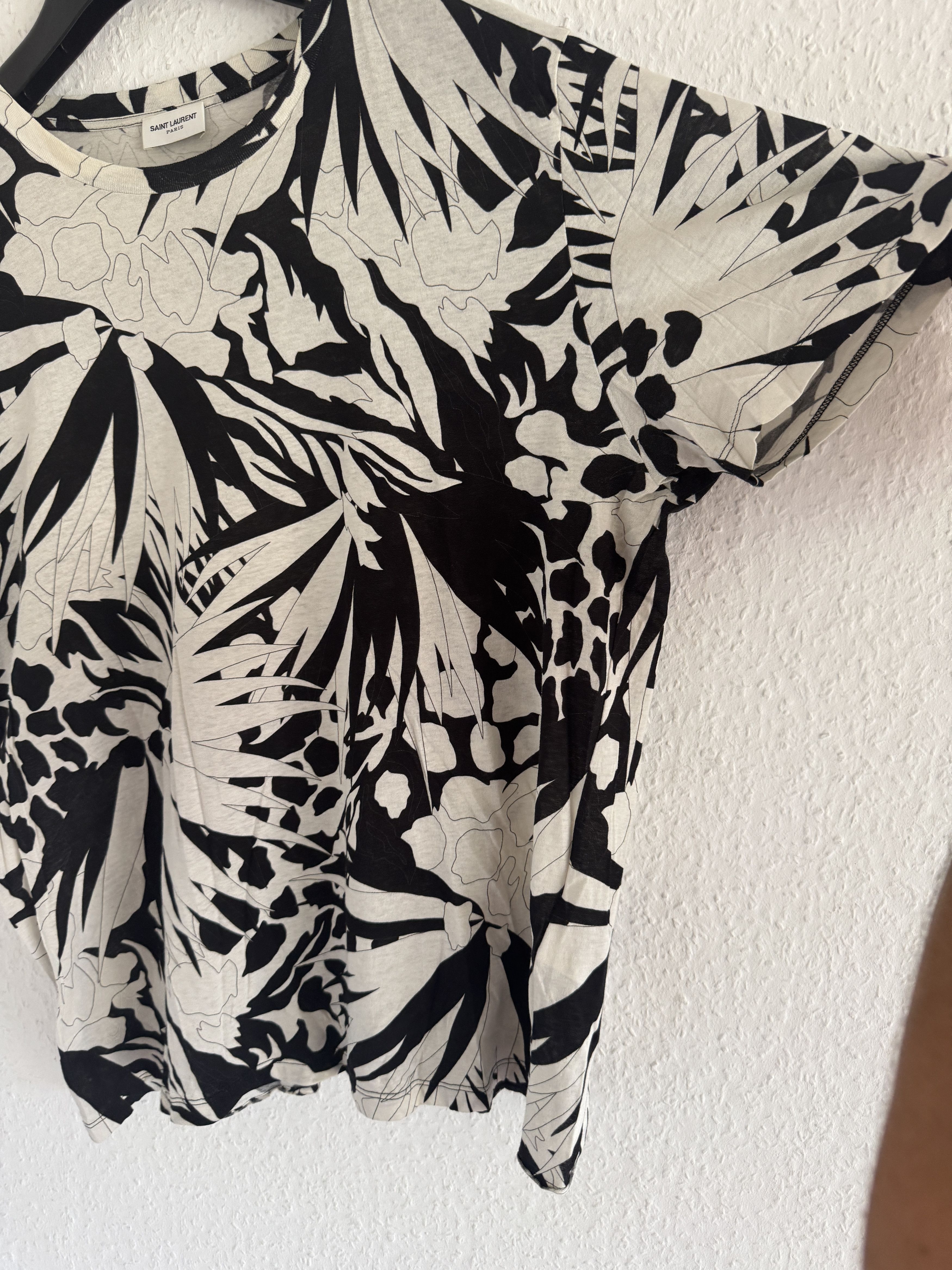 Saint Laurent Paris Jungle Flower Print T-Shirt Size US M / EU 48-50 / 2 - 5 Thumbnail