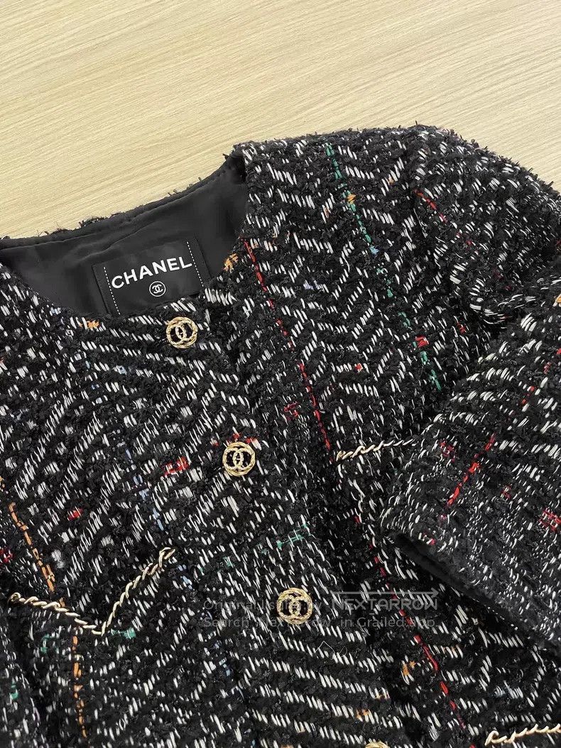 Chanel Chanel 23b black tweed knitted jacket Size S / US 4 / IT 40 - 4 Thumbnail
