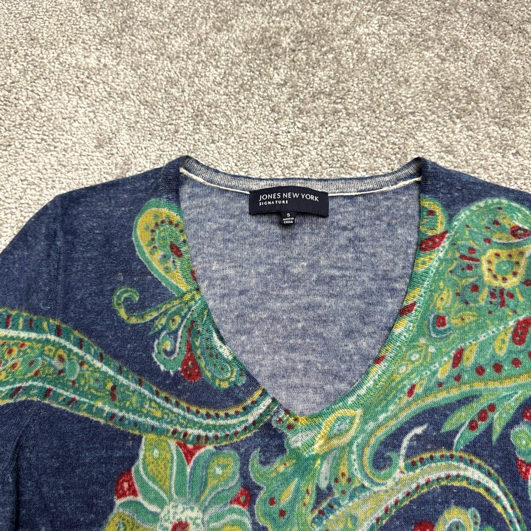 Jones New York Jones New York Wool Pullover Sweater Women S Blue Paisley V-Neck Lightweight Size S / US 4 / IT 40 - 4 Thumbnail