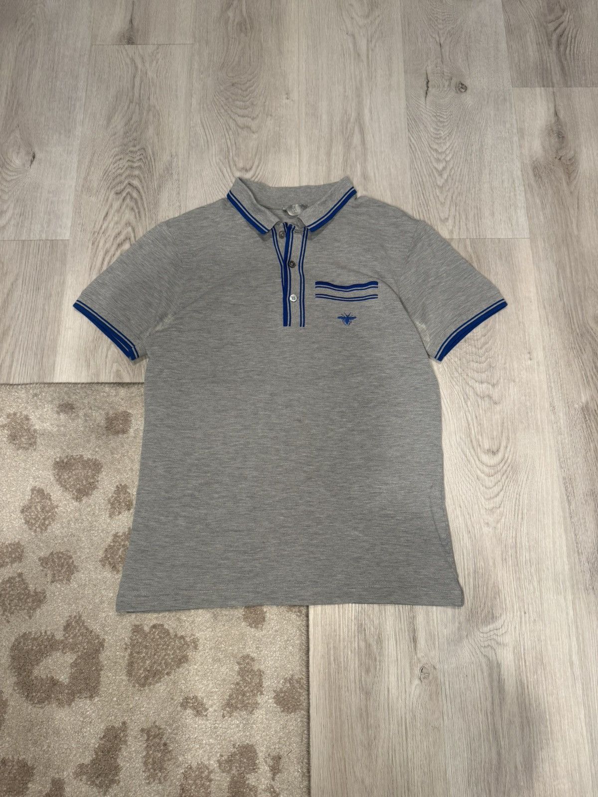 Dior s/s 2005 dior homme bee polo!! Size US S / EU 44-46 / 1 - 1 Thumbnail