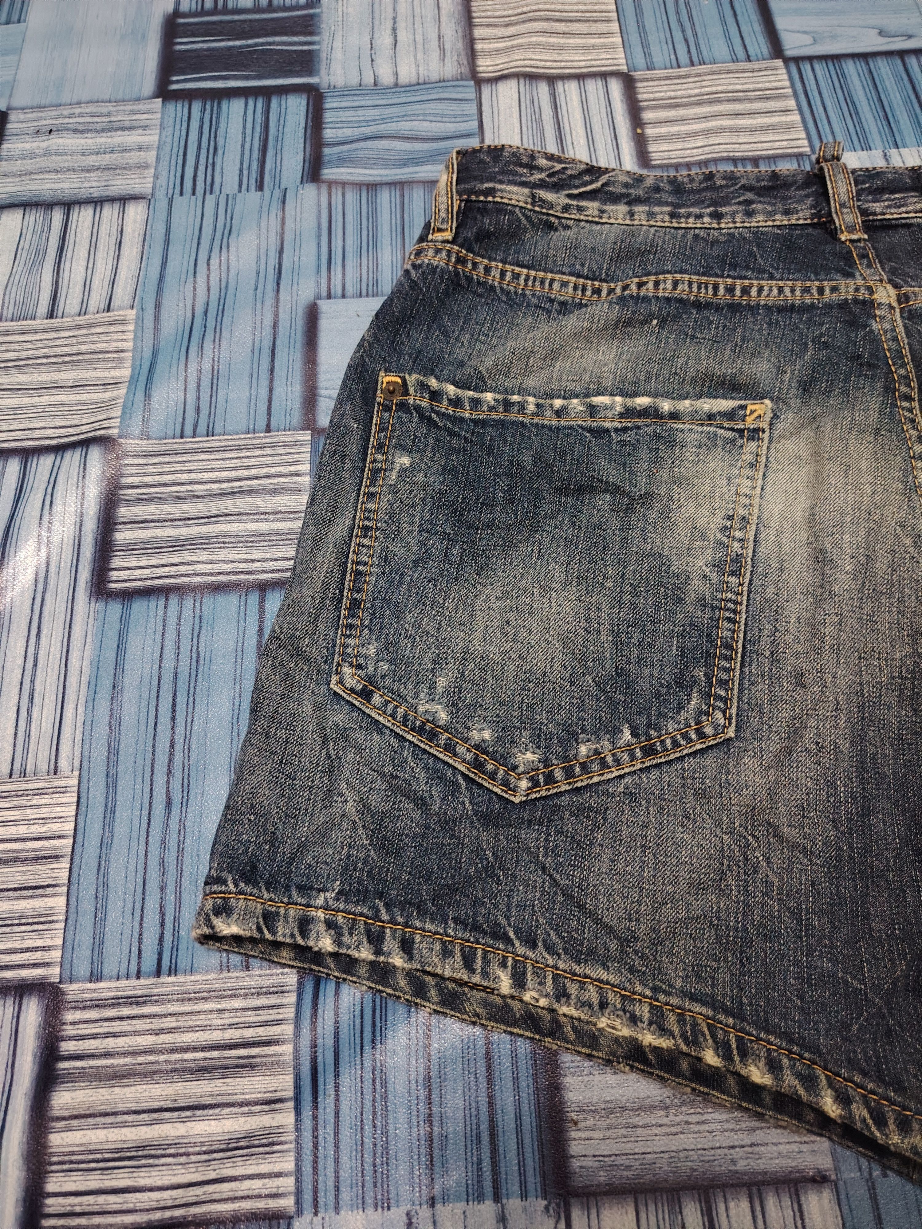 Dsquared2 Distressed Denim Dsquared2 Short Jeans Size US 33 - 15 Thumbnail