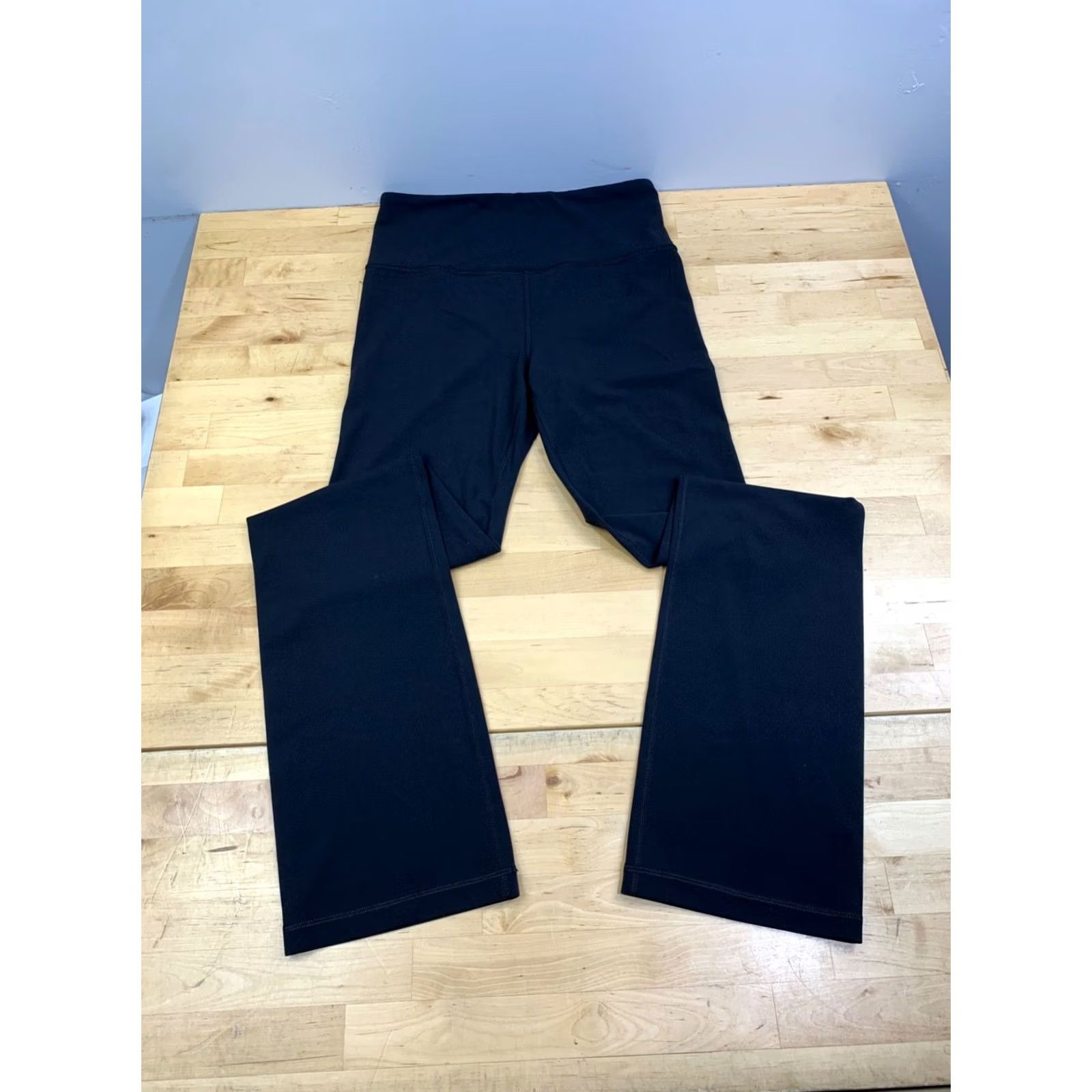 Athleta Athleta Elation Leggings Women S Black Activewear Casual Leg Style Straight Ankle Size 28" / US 6 / IT 42 - 2 Thumbnail