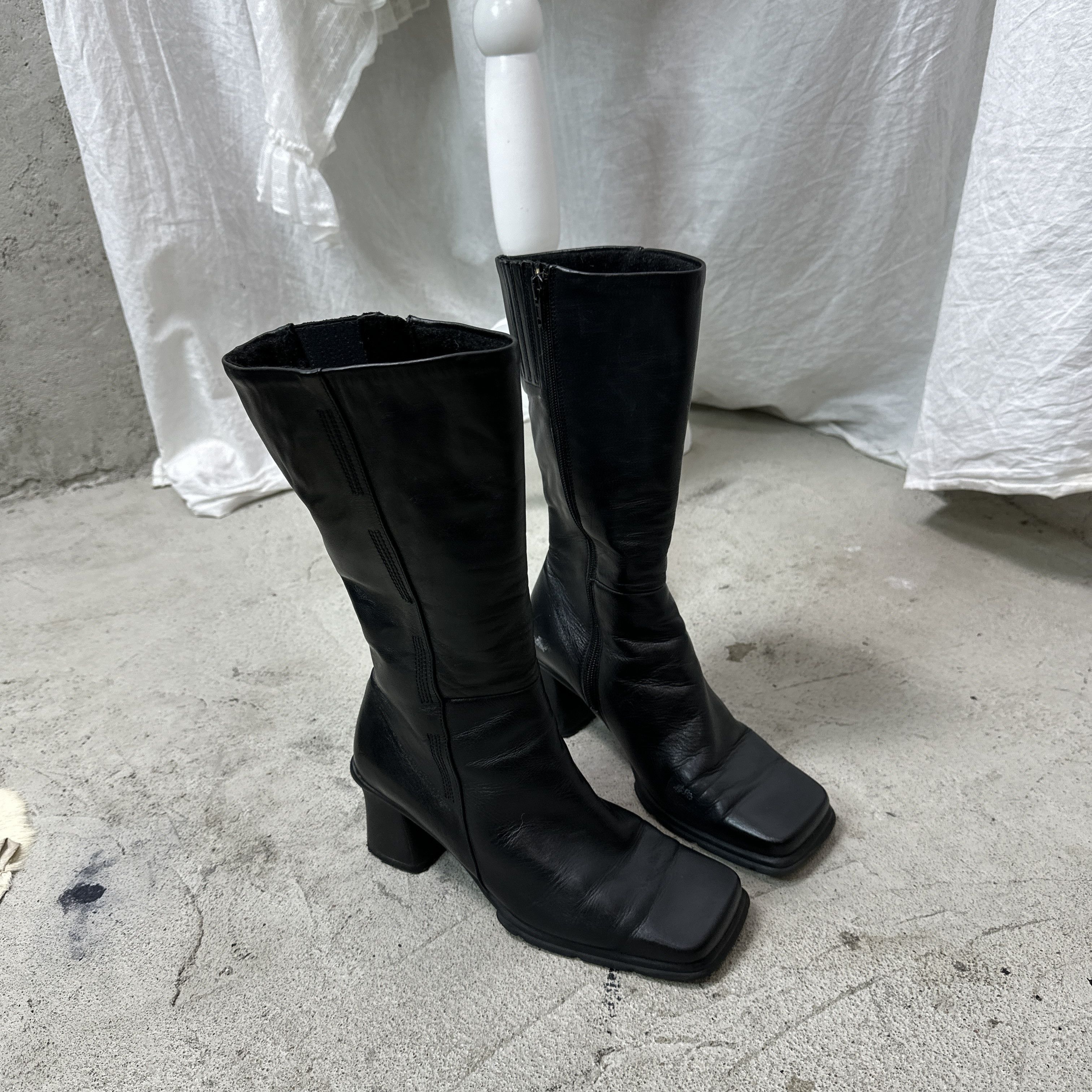 Vintage Vintage Real Leather Biker Grunge Square Toe Boots 00s Size US 7 / IT 37 - 5 Thumbnail