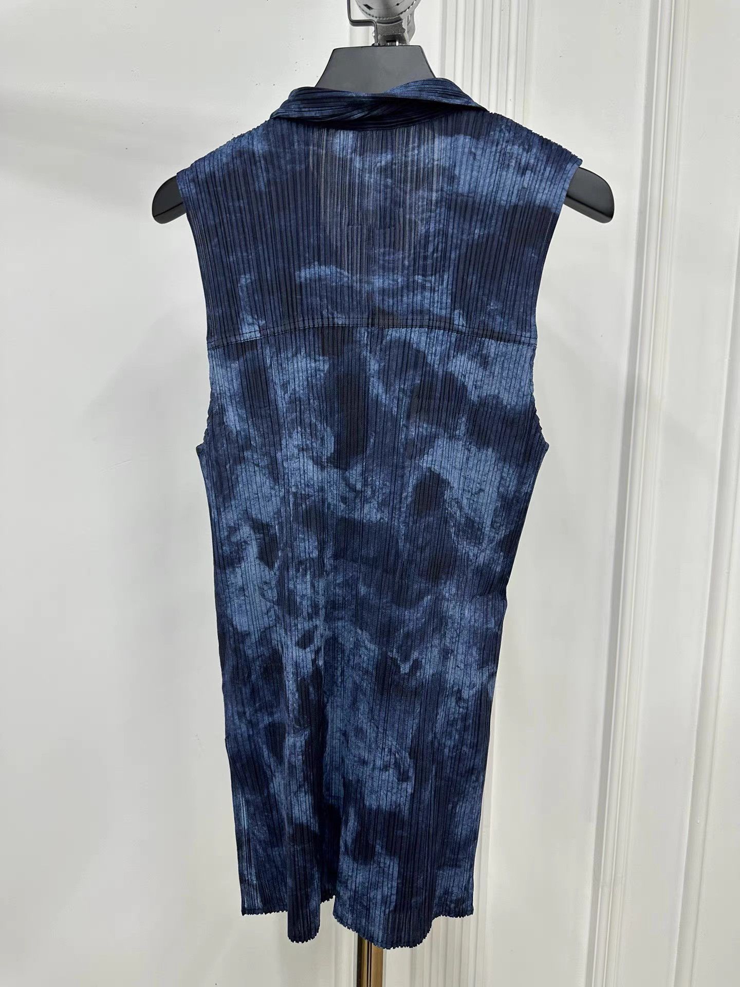 Issey Miyake Issey Miyake Tie-Dye Pleated Gilet Jacket K20 Size XXS / US 00 / IT 34 - 4 Thumbnail