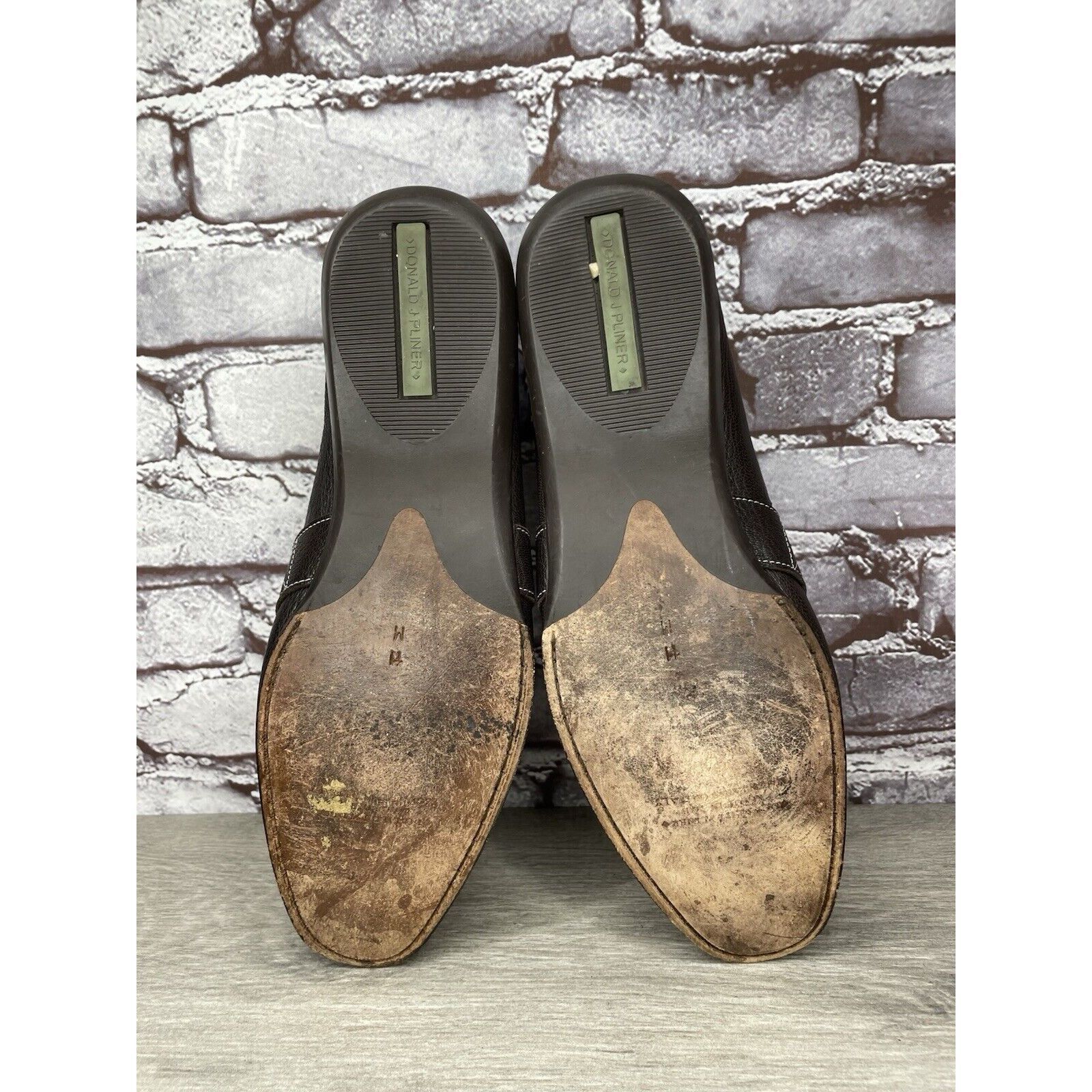 Donald Pliner Donald J. Pliner Brown Leather Slip On Casual Driving Shoes Size US 11 / EU 44 - 16 Thumbnail