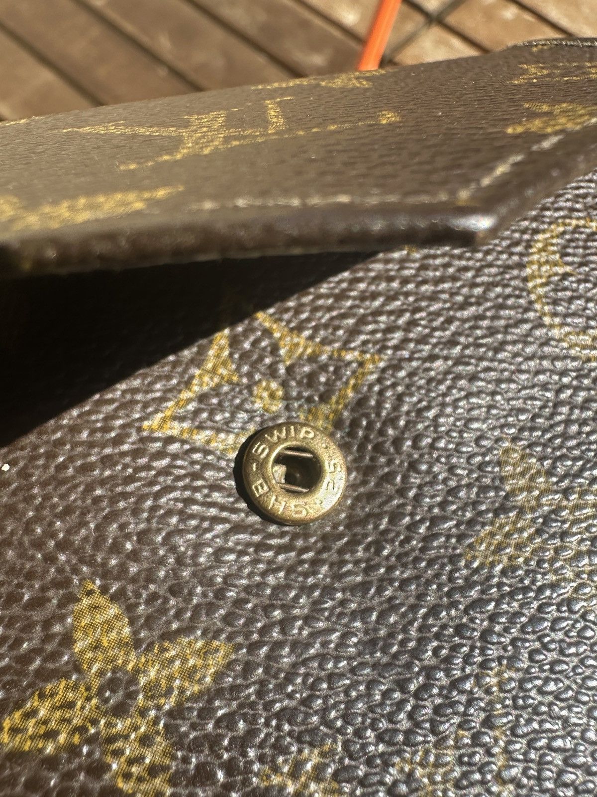 Louis Vuitton Authentic Vintage Louis Vuitton Monogram Elise Wallet Size ONE SIZE - 9 Thumbnail