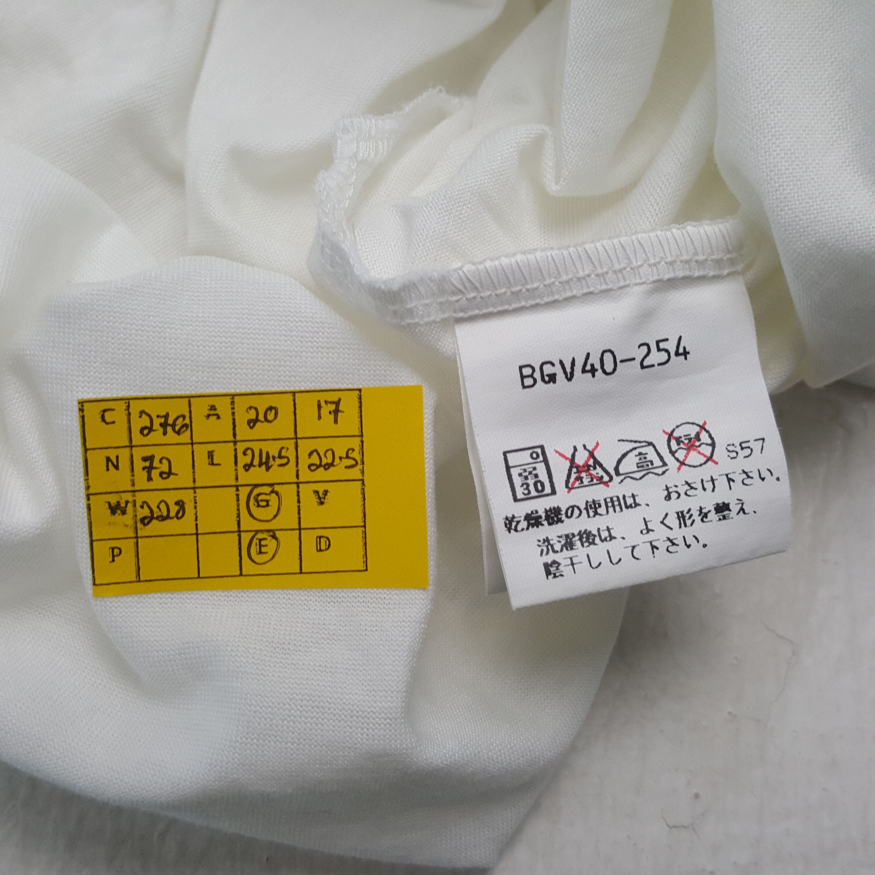 Burberry × Vintage Vintage Burberrys Fashion Brand Rare Polo Shirt C276N72 Size US M / EU 48-50 / 2 - 7 Thumbnail