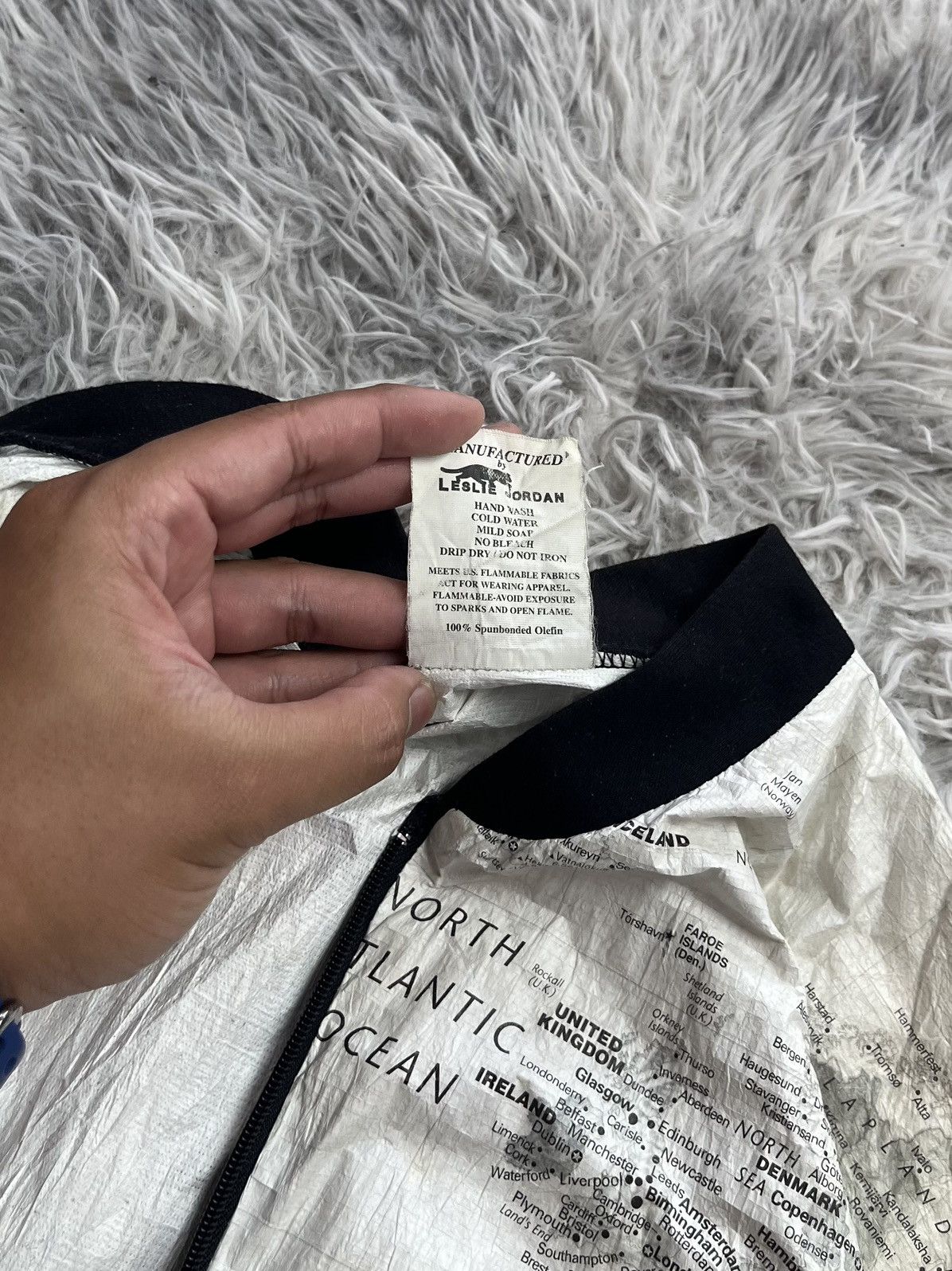 Vintage Vintage world map Kurt cobain jacket Size US S / EU 44-46 / 1 - 9 Thumbnail