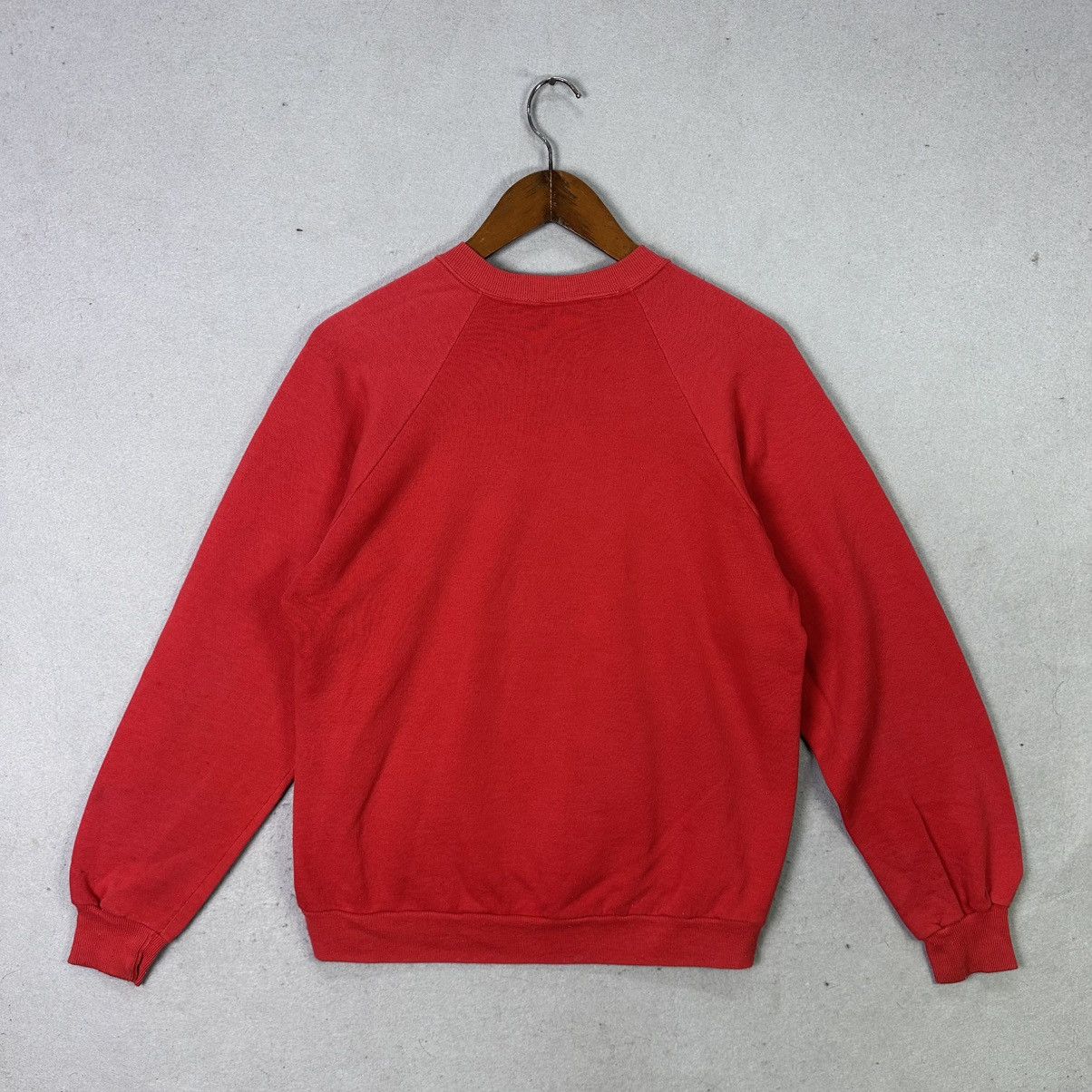 Vintage Vintage Jerzees Camellia Festival Sweatshirt Size US L / EU 52-54 / 3 - 5 Thumbnail